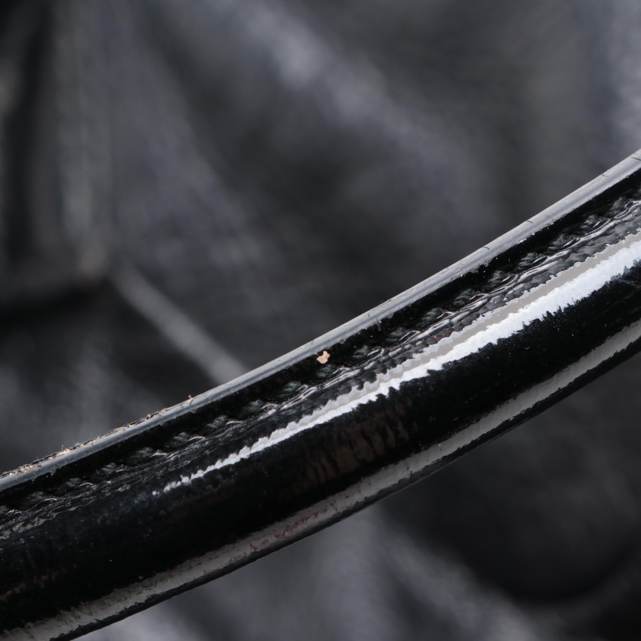 Yves Saint Laurent Easy Y Tote Bag in Black Textured and Patent Leather