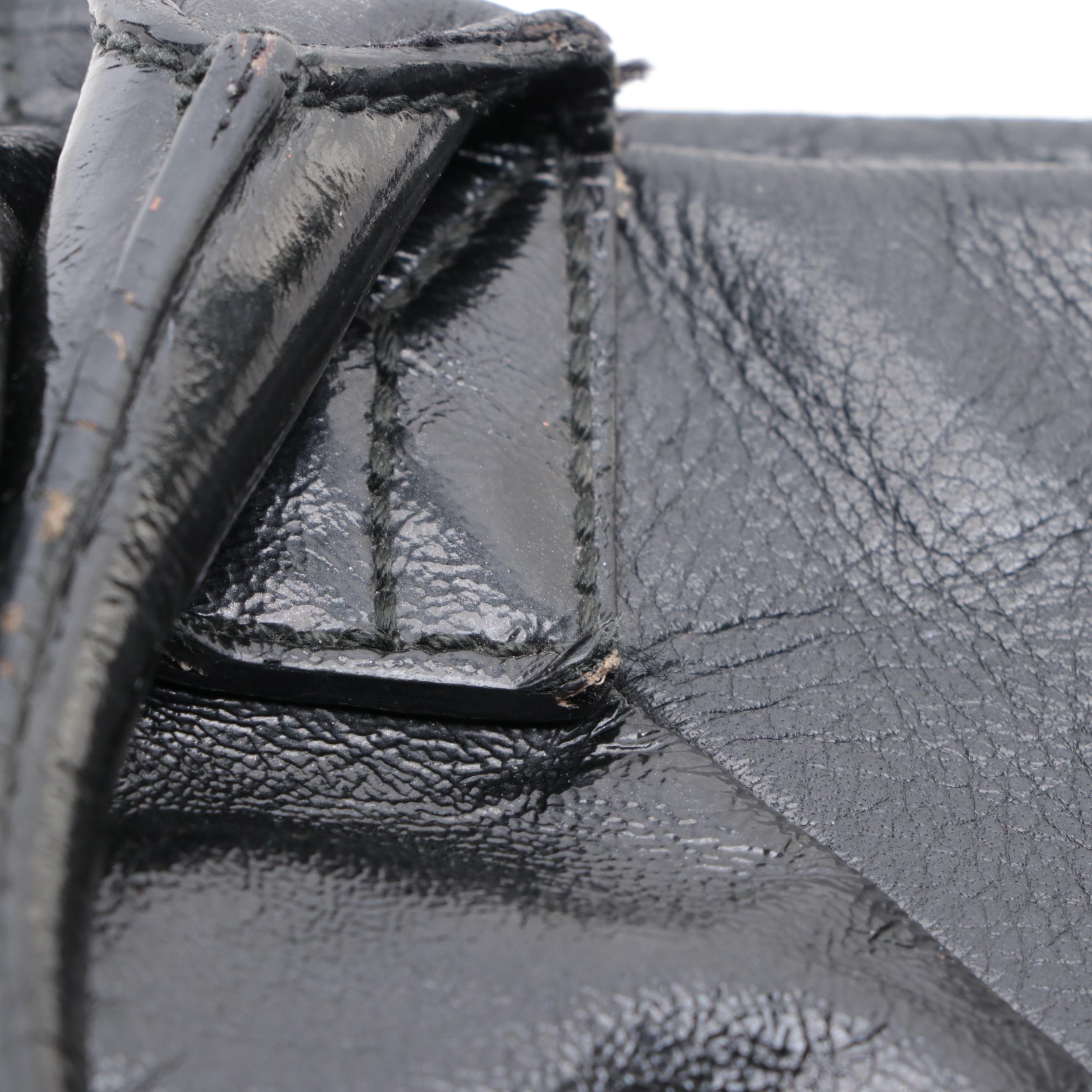 Yves Saint Laurent Easy Y Tote Bag in Black Textured and Patent Leather