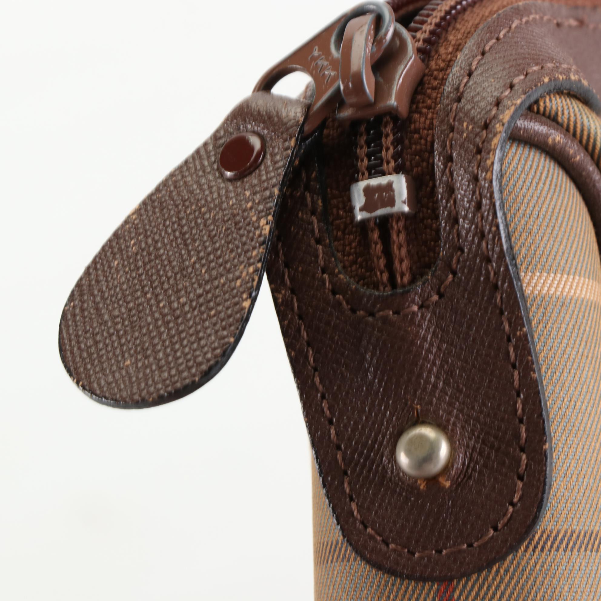 Burberrys Clutch Pouch in Plaid Canvas with Saffiano Leather Trim