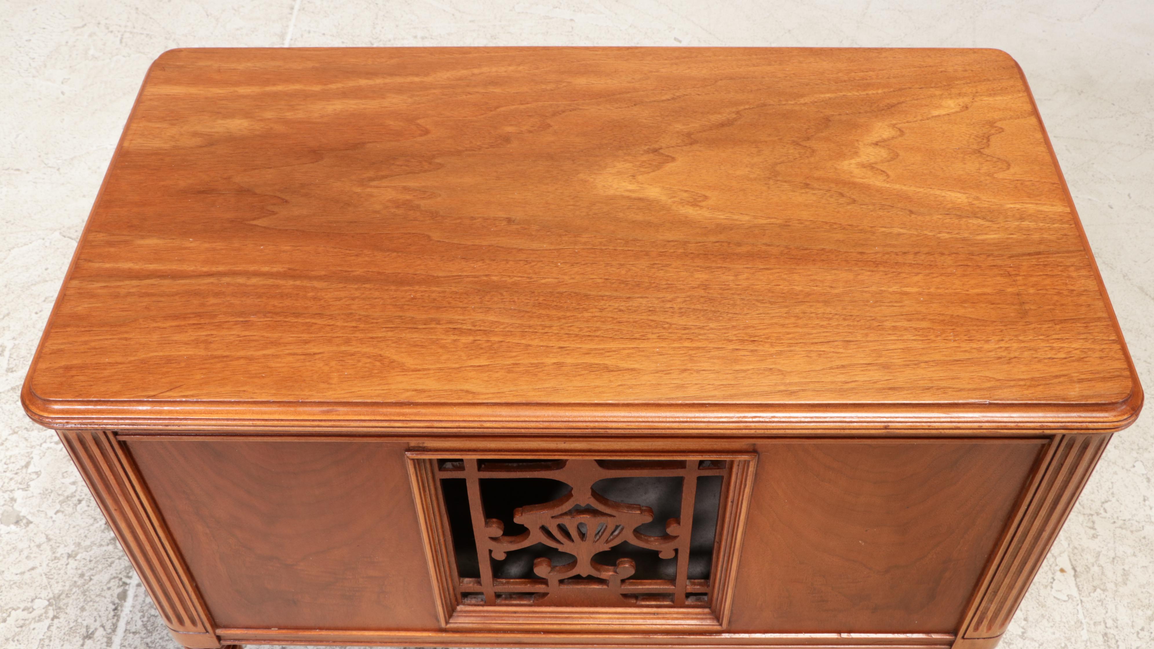 American Colonial Style Walnut Radio Cabinet, circa 1930