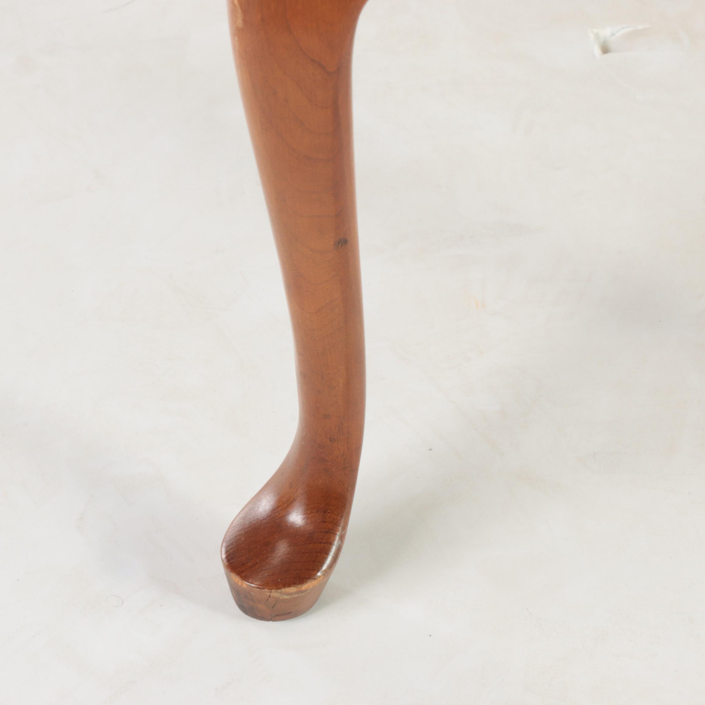 Queen Anne Style Cherrywood Blockfront Lowboy, Late 20th Century