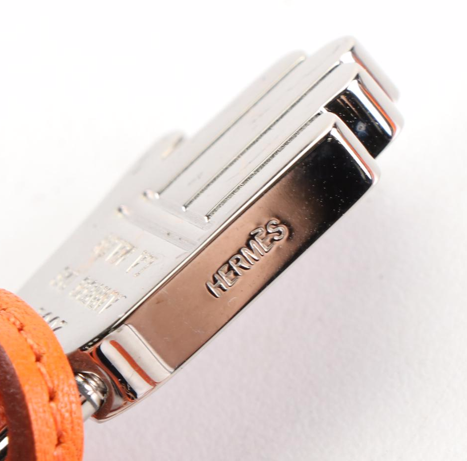 Hermès 2002 Annee Le Main Cadena Hand Charm with Leather Strap