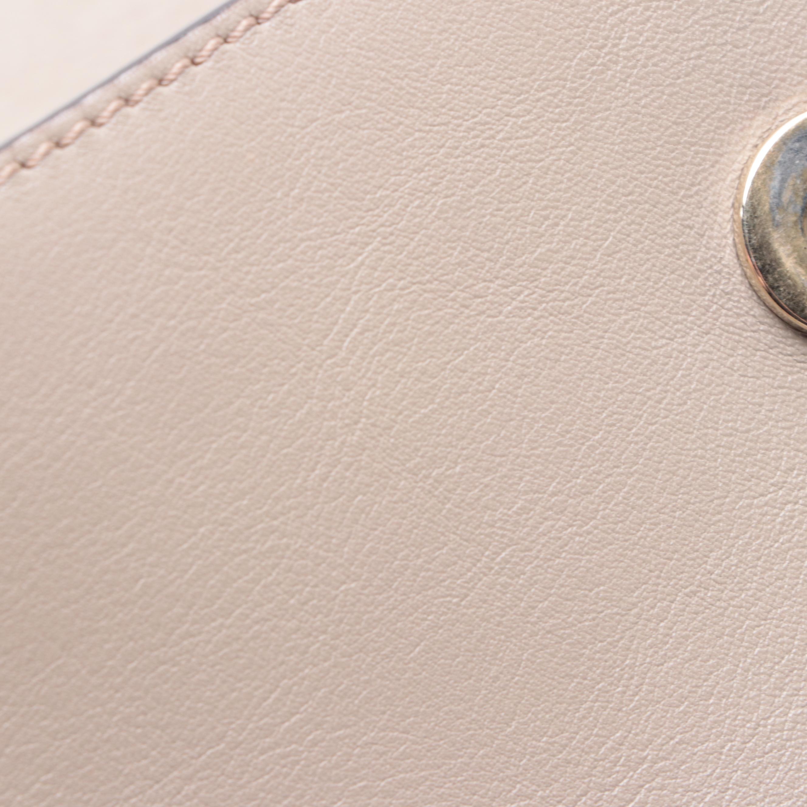 Chloé Faye Small Shoulder Bag in Leather and Suede