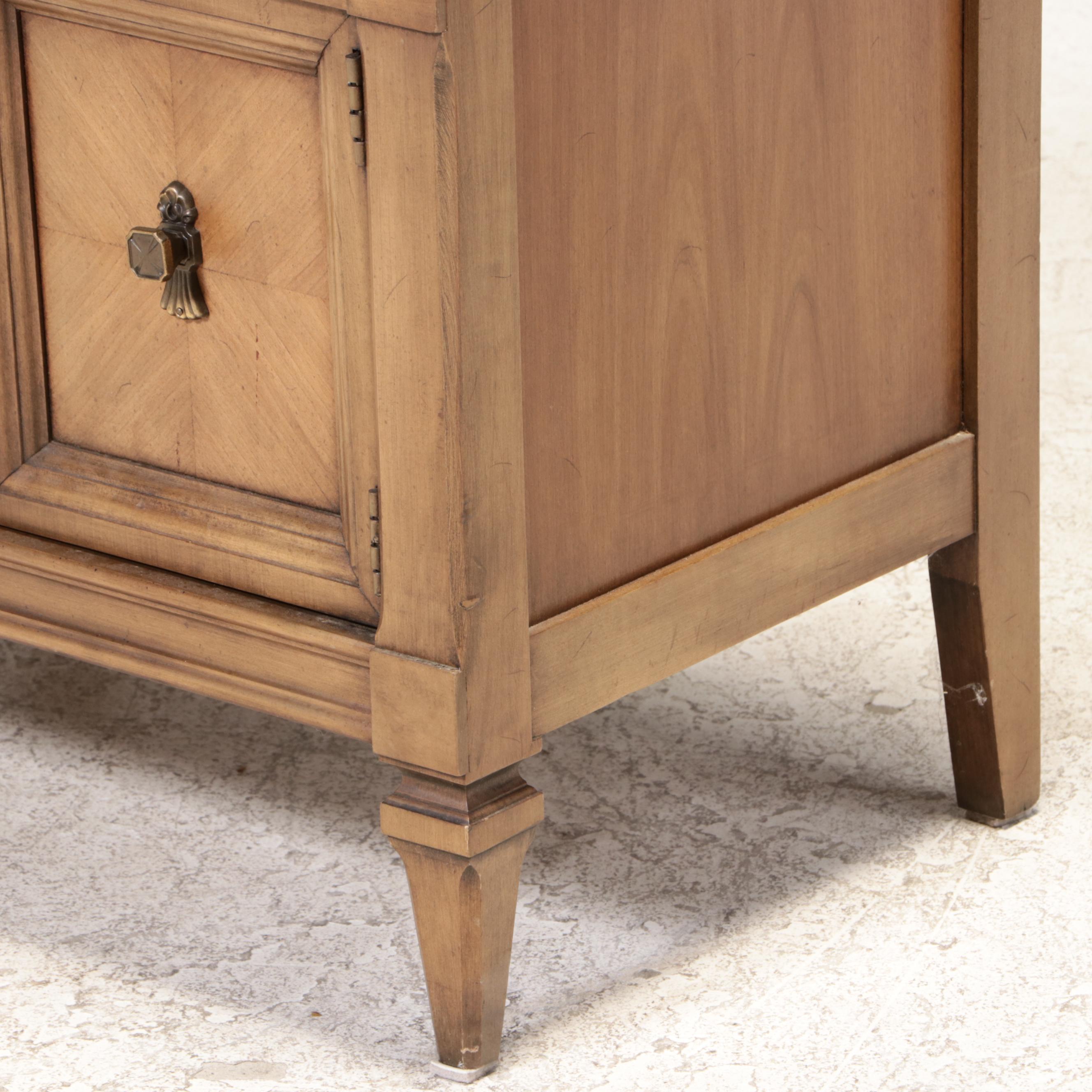 Drexel "Lorenzo" Cherrywood and Maple Side Table. Mid-20th Century