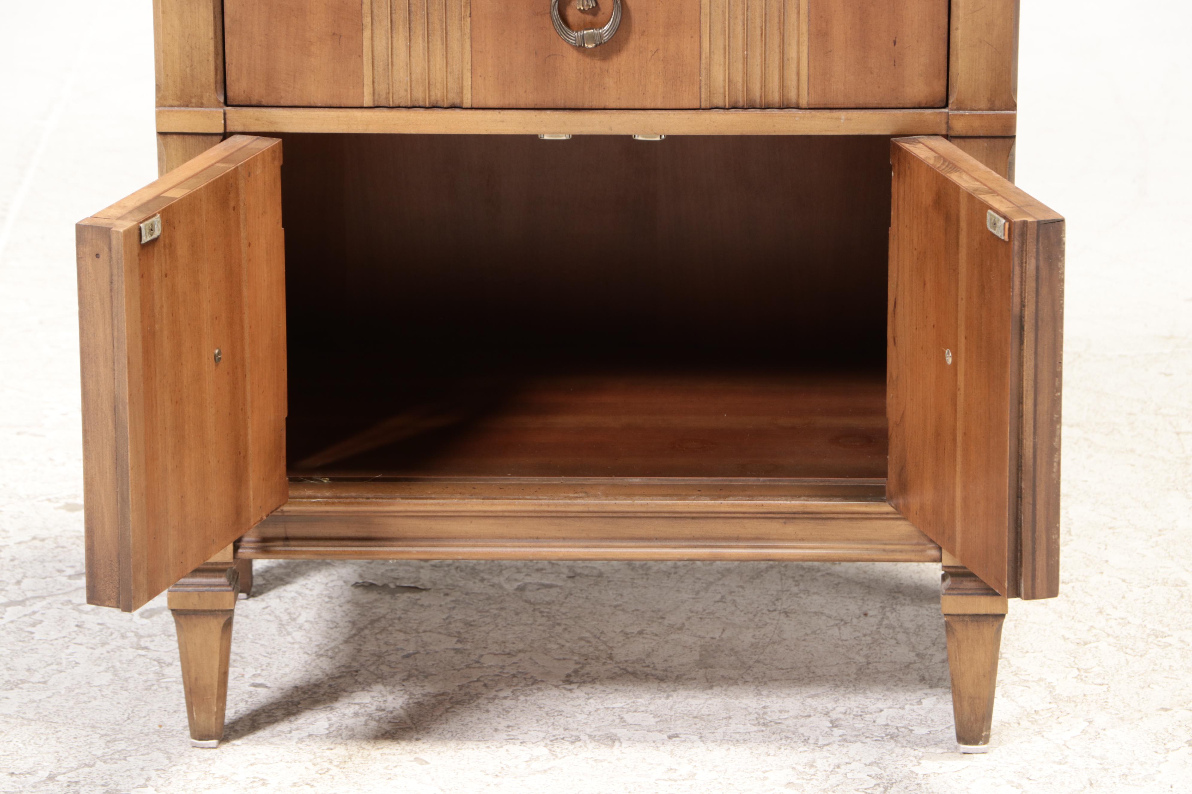 Drexel "Lorenzo" Cherrywood and Maple Side Table. Mid-20th Century