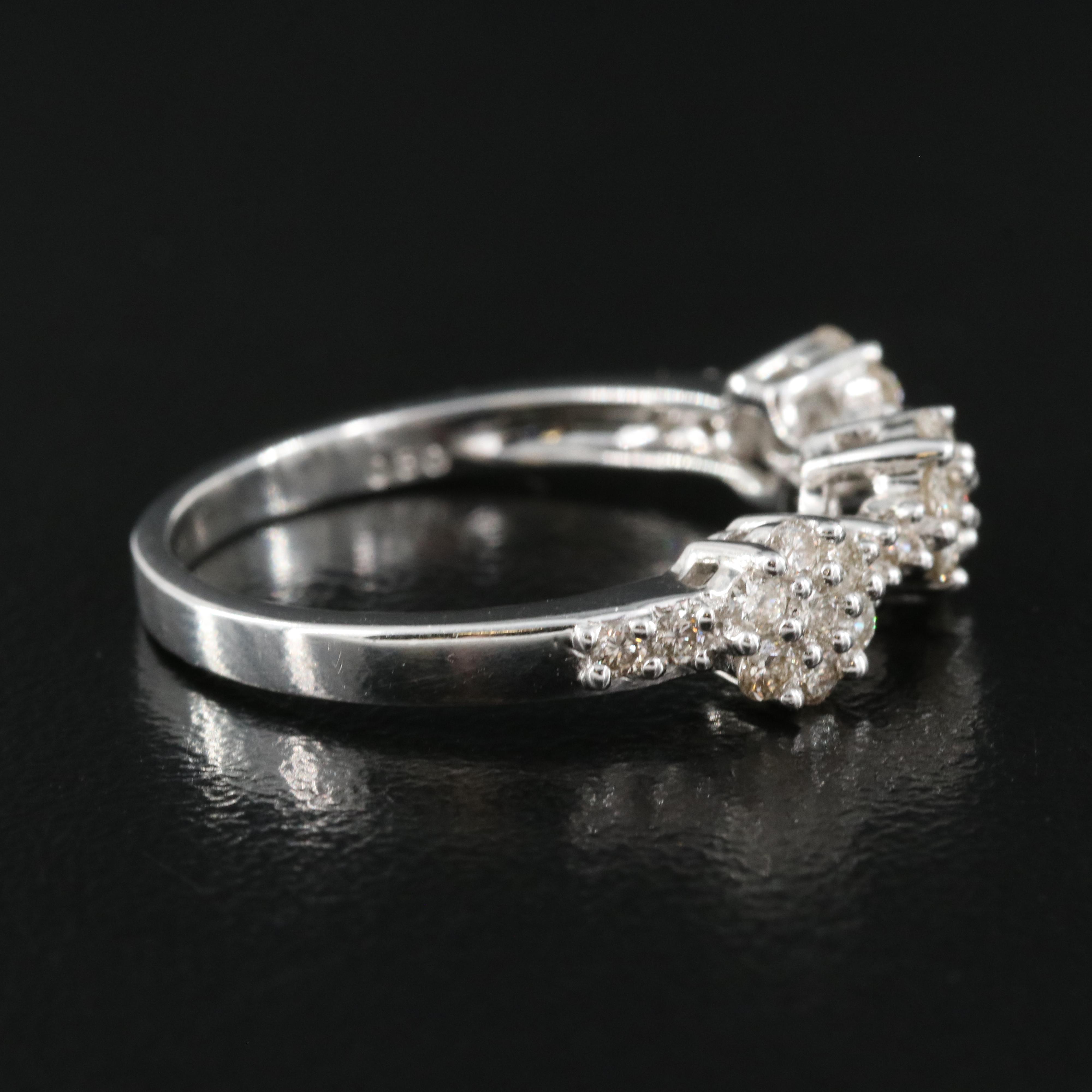 18K 0.50 CTW Diamond Cluster Ring