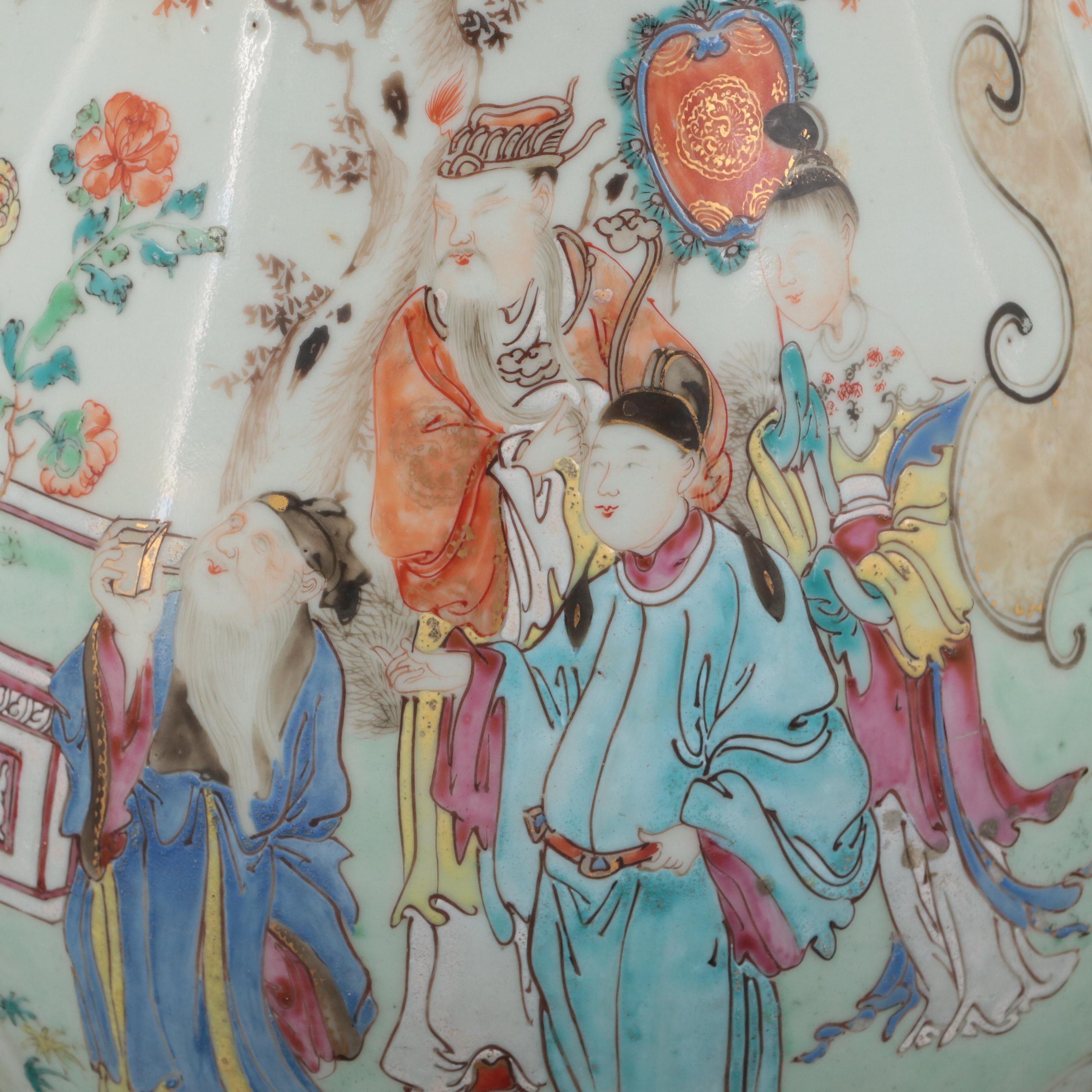 Chinese Export Porcelain Nanking Border Famille Rose Coffee Pot