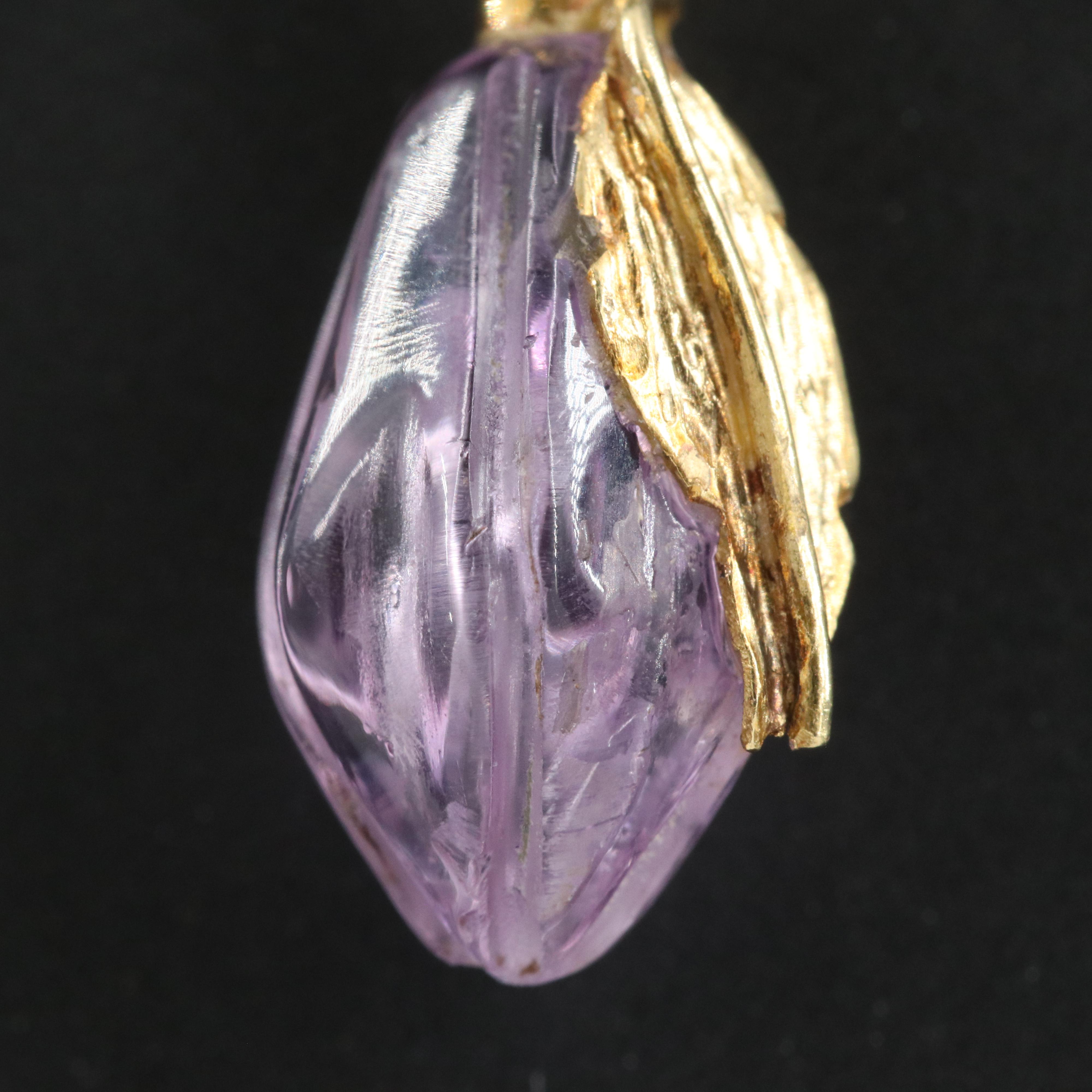 18K Carved Amethyst Starfruit Charm