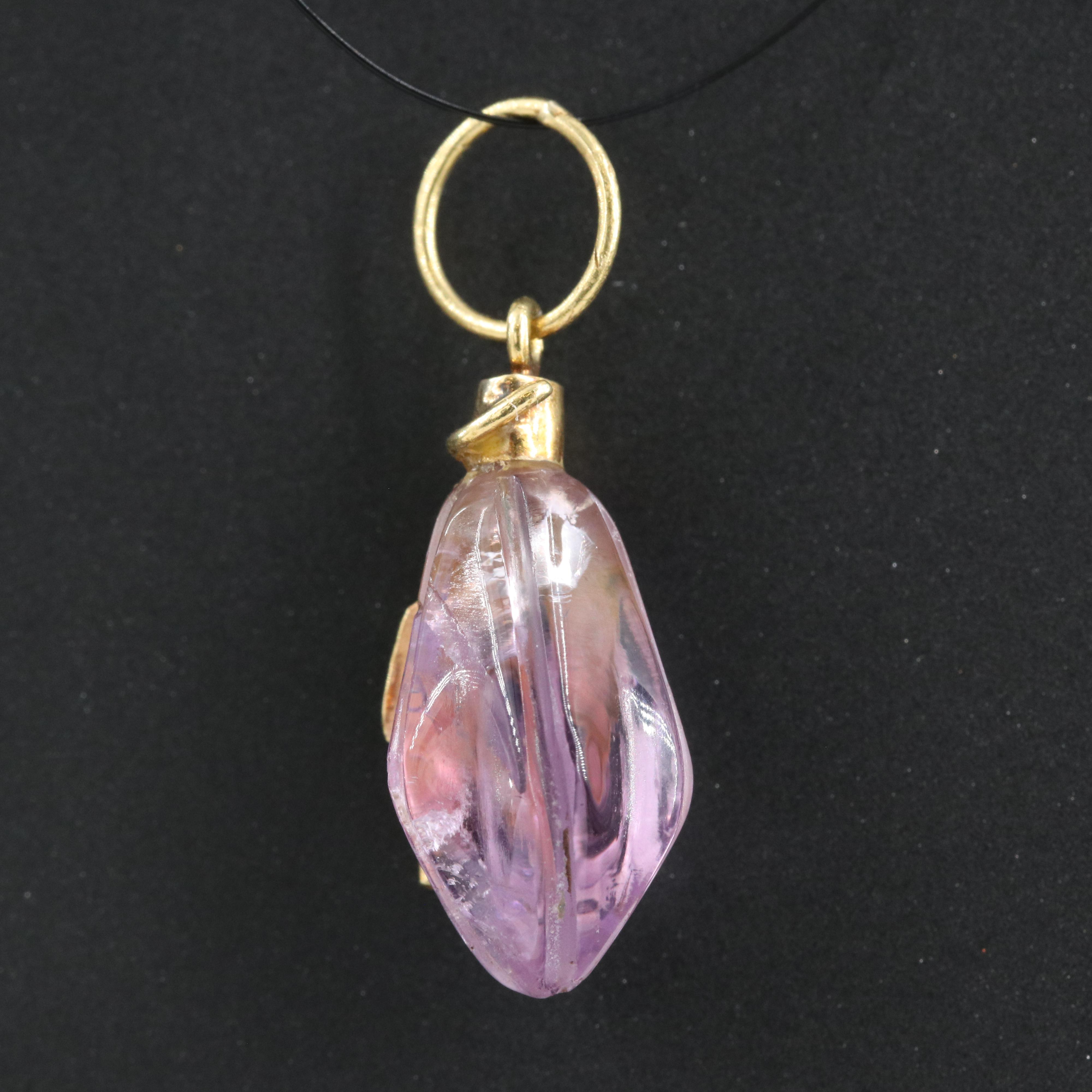 18K Carved Amethyst Starfruit Charm