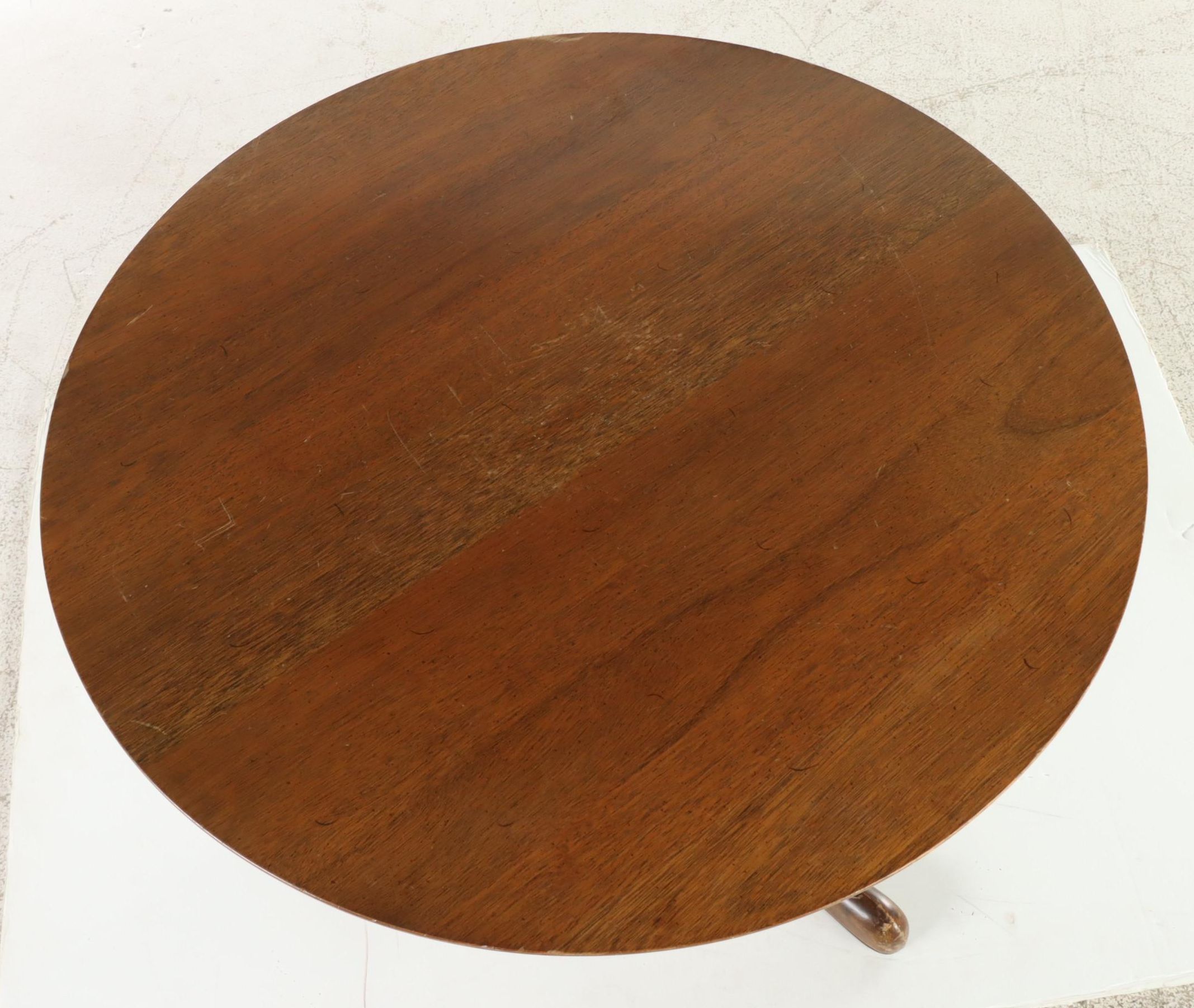 Queen Anne Style Mahogany Coffee Table, Mid to Late 20th Century