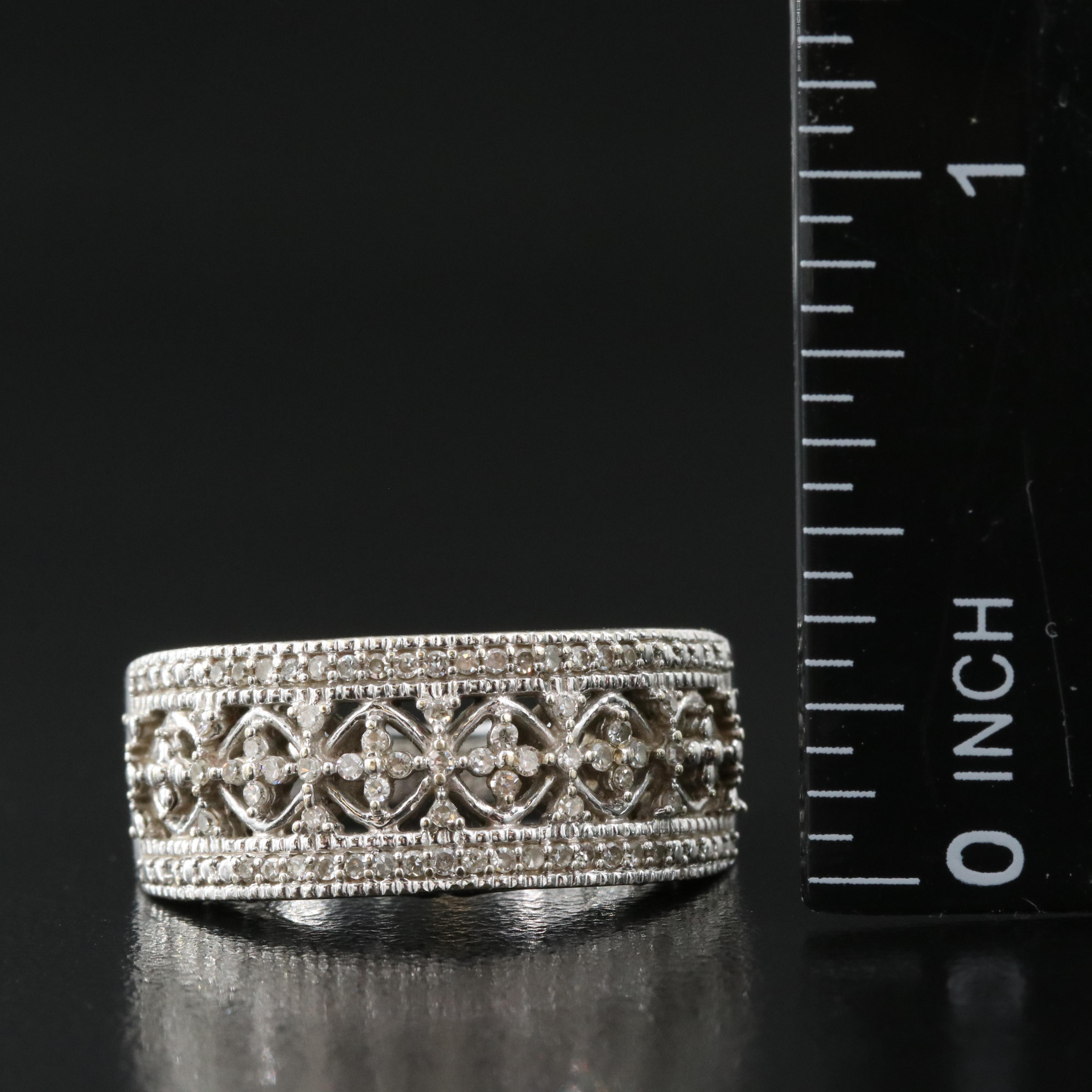 14K 0.31 CTW Diamond Floral Ring