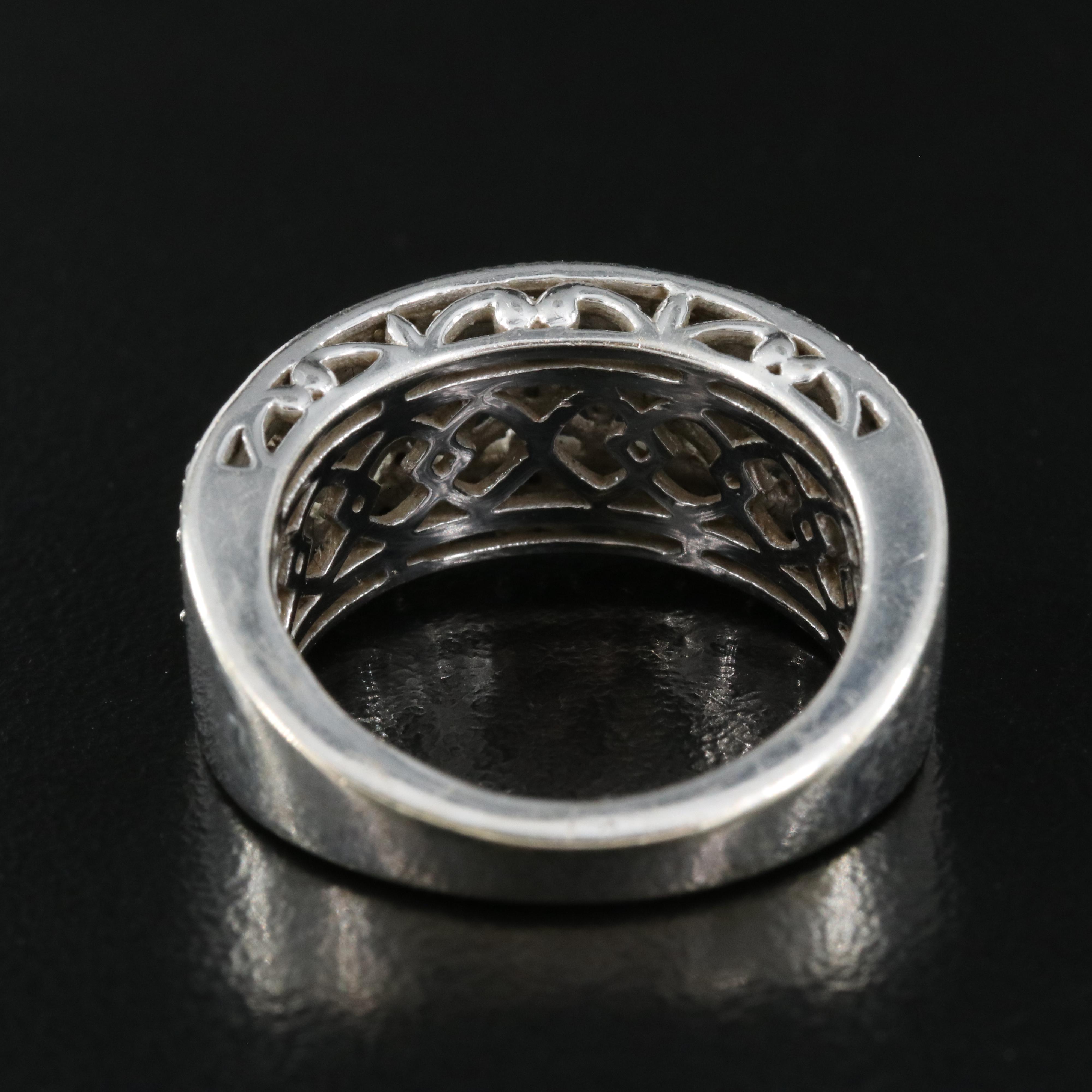 14K 0.31 CTW Diamond Floral Ring