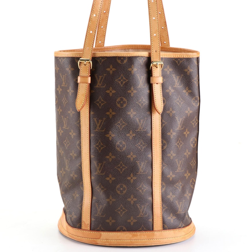 Louis Vuitton Bucket Bag GM in Monogram Canvas and Vachetta Leather