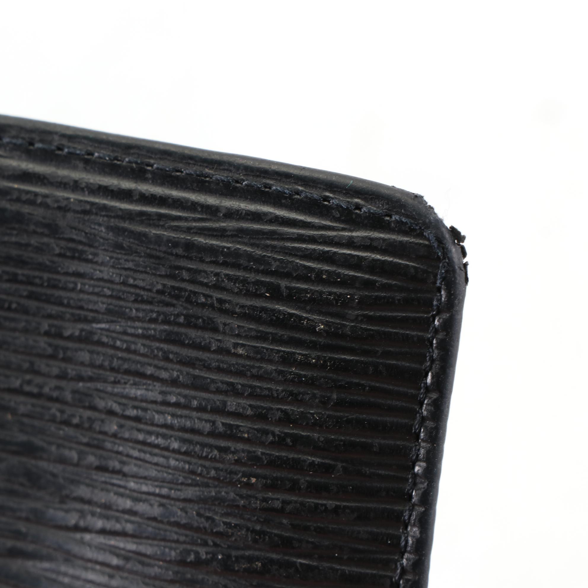 Louis Vuitton Key Pouch in Black Epi Leather