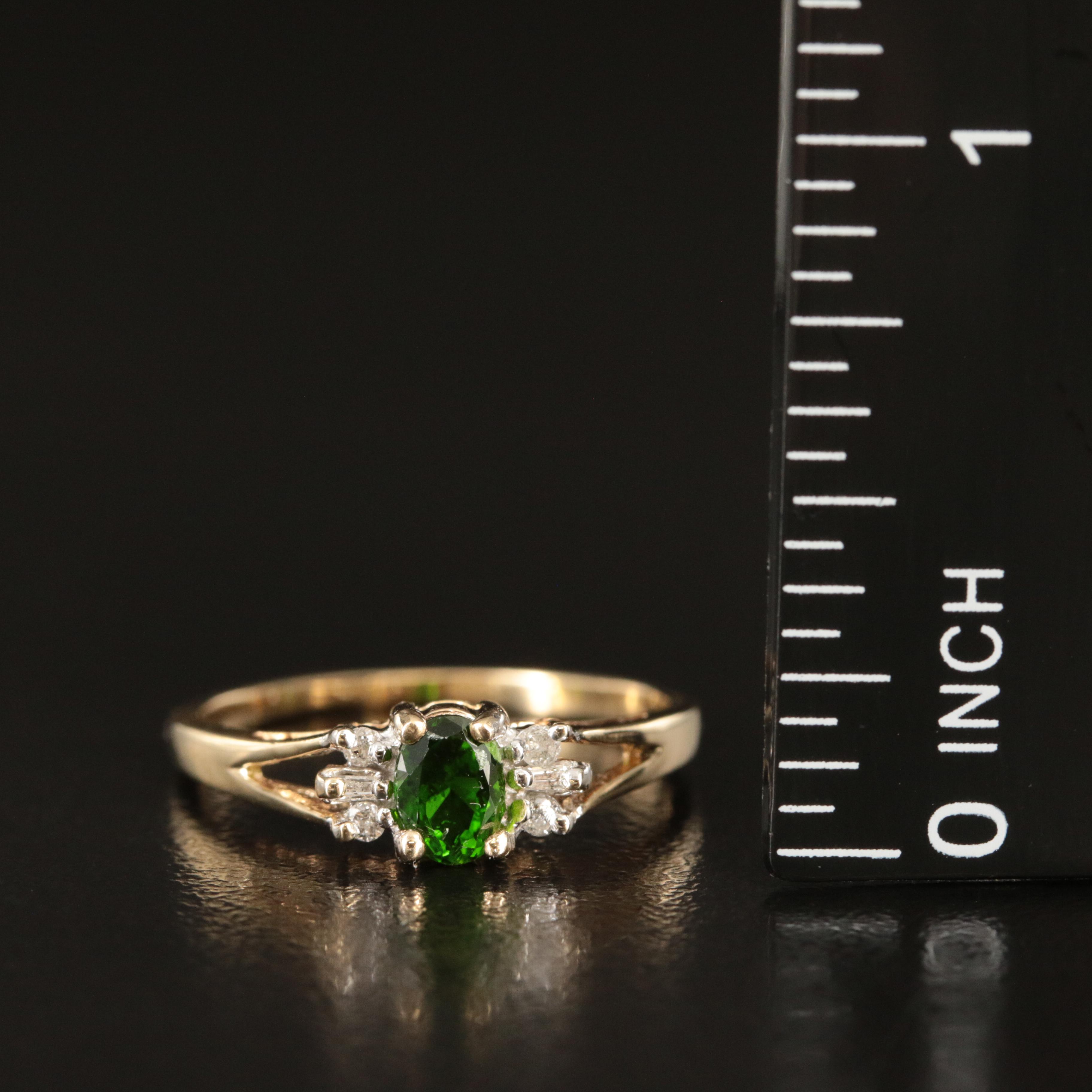 10K Diopside and Diamond Ring