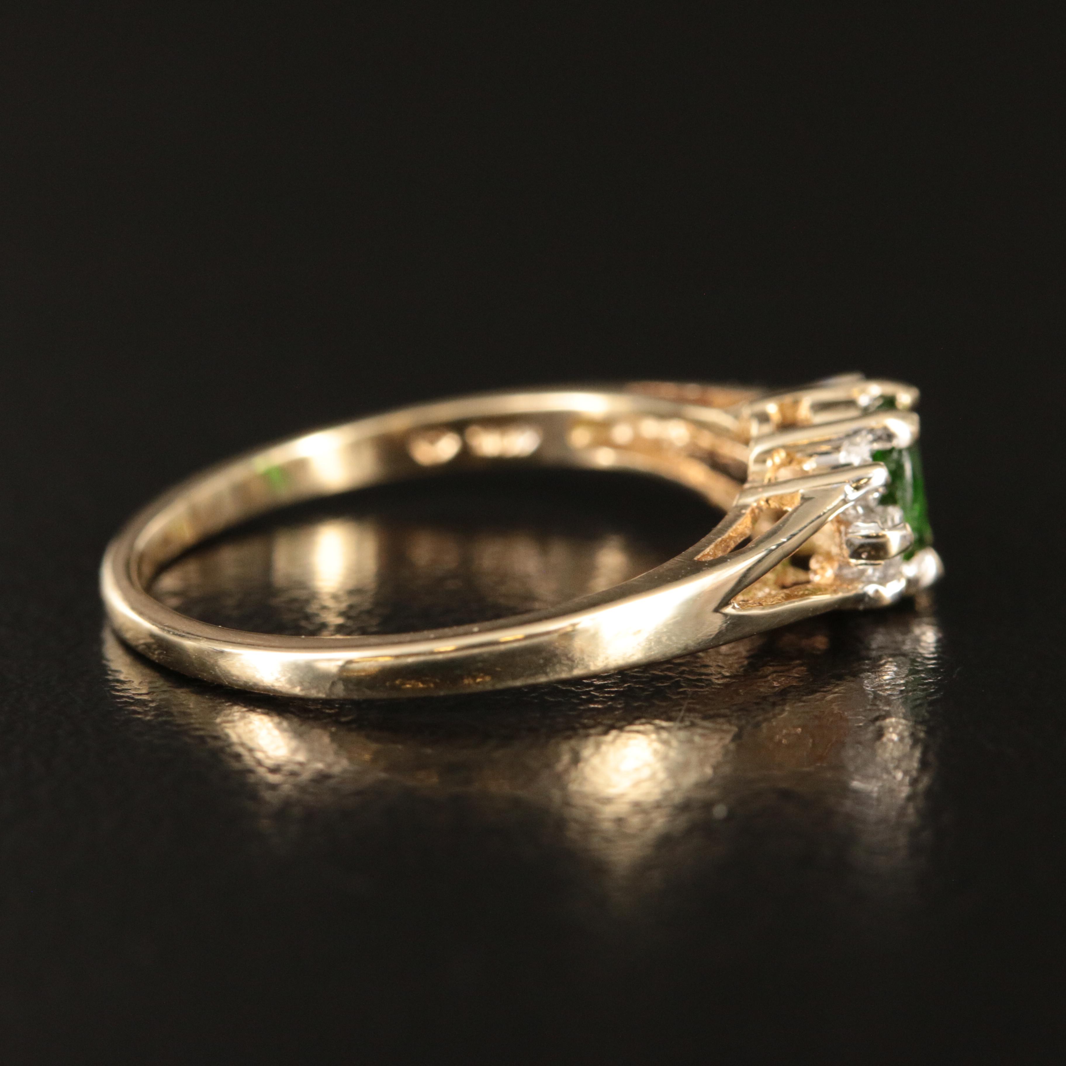 10K Diopside and Diamond Ring