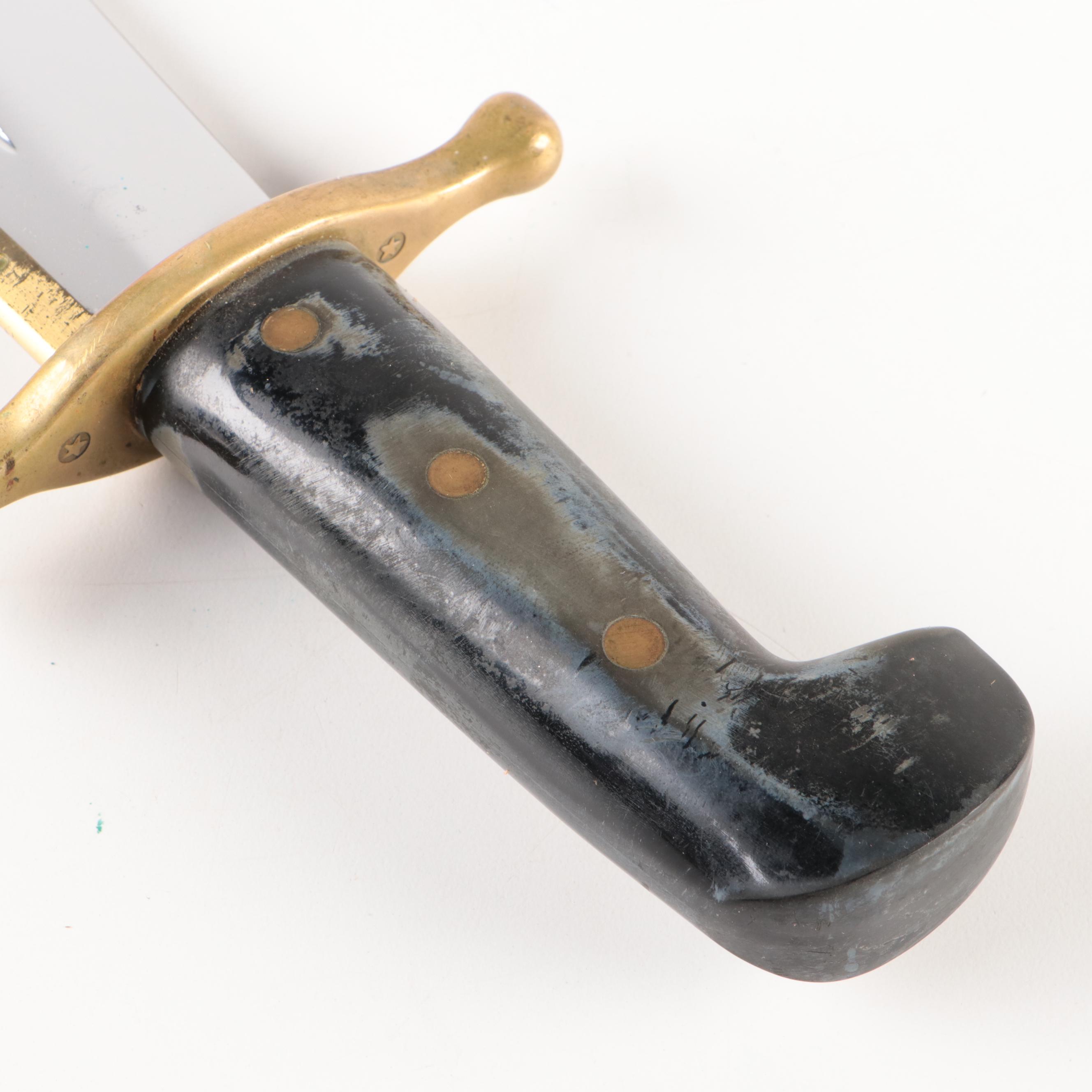 Case® Bowie Fixed Blade Knife with Leather Sheath