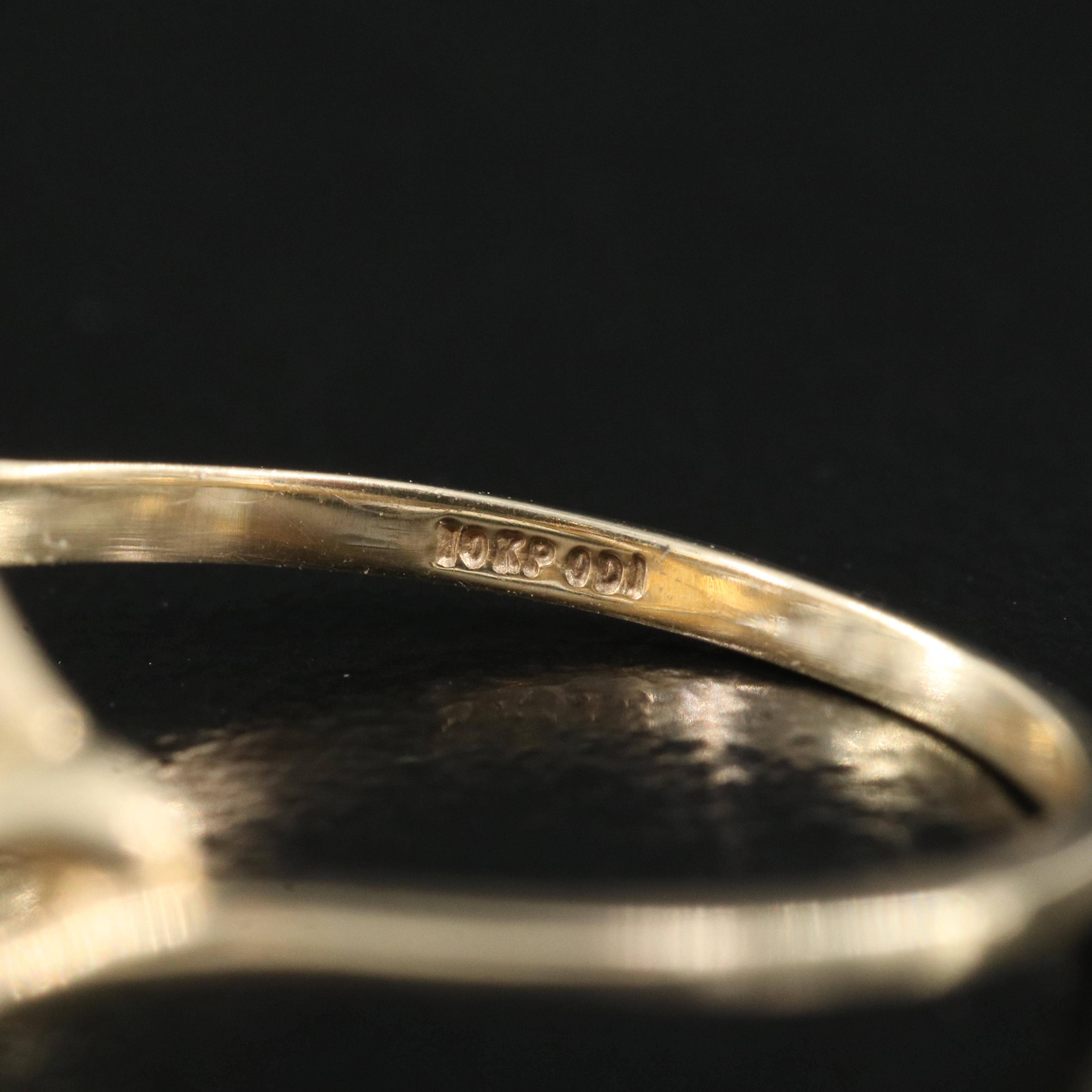 10K 0.24 CTW Diamond Ring