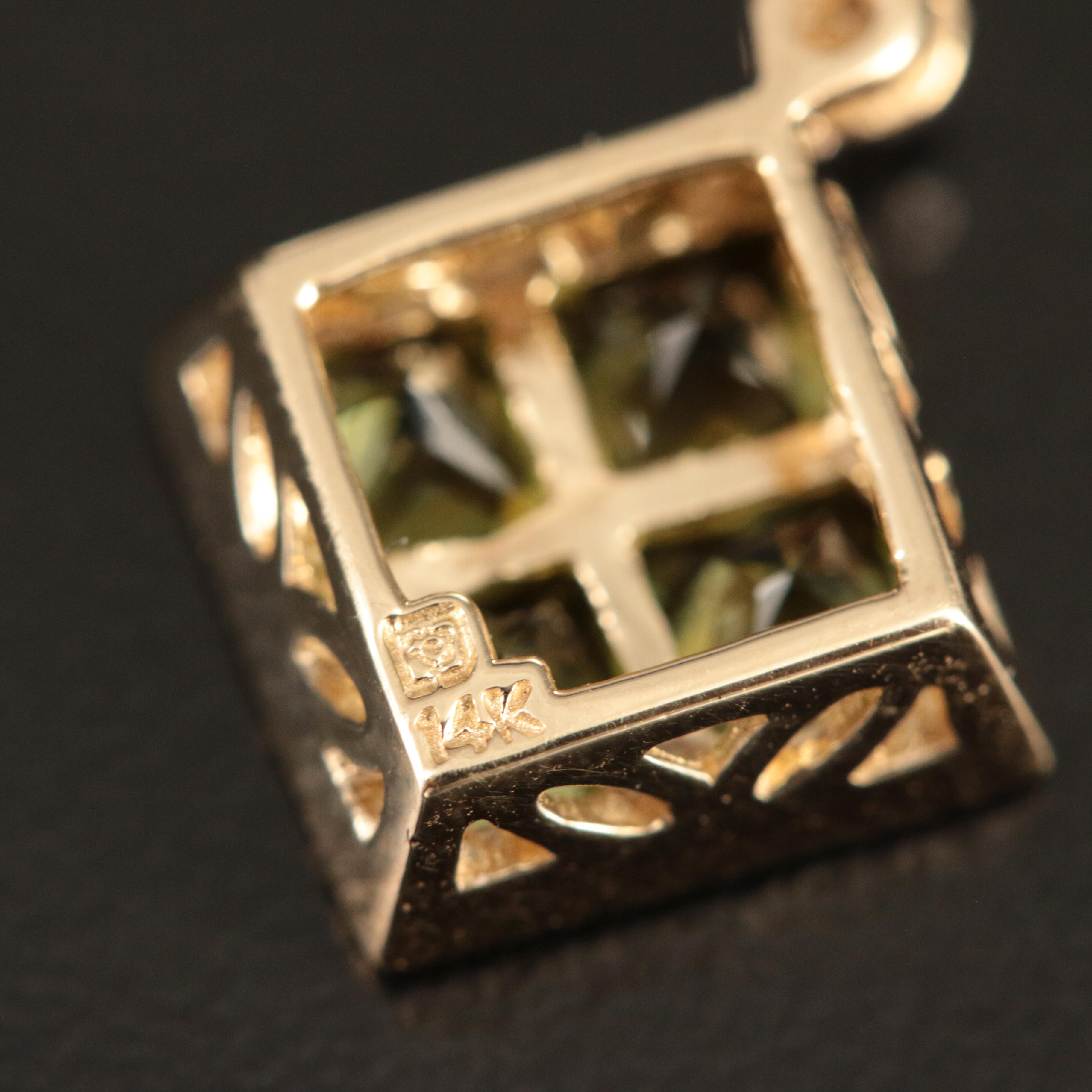 14K Peridot Pendant