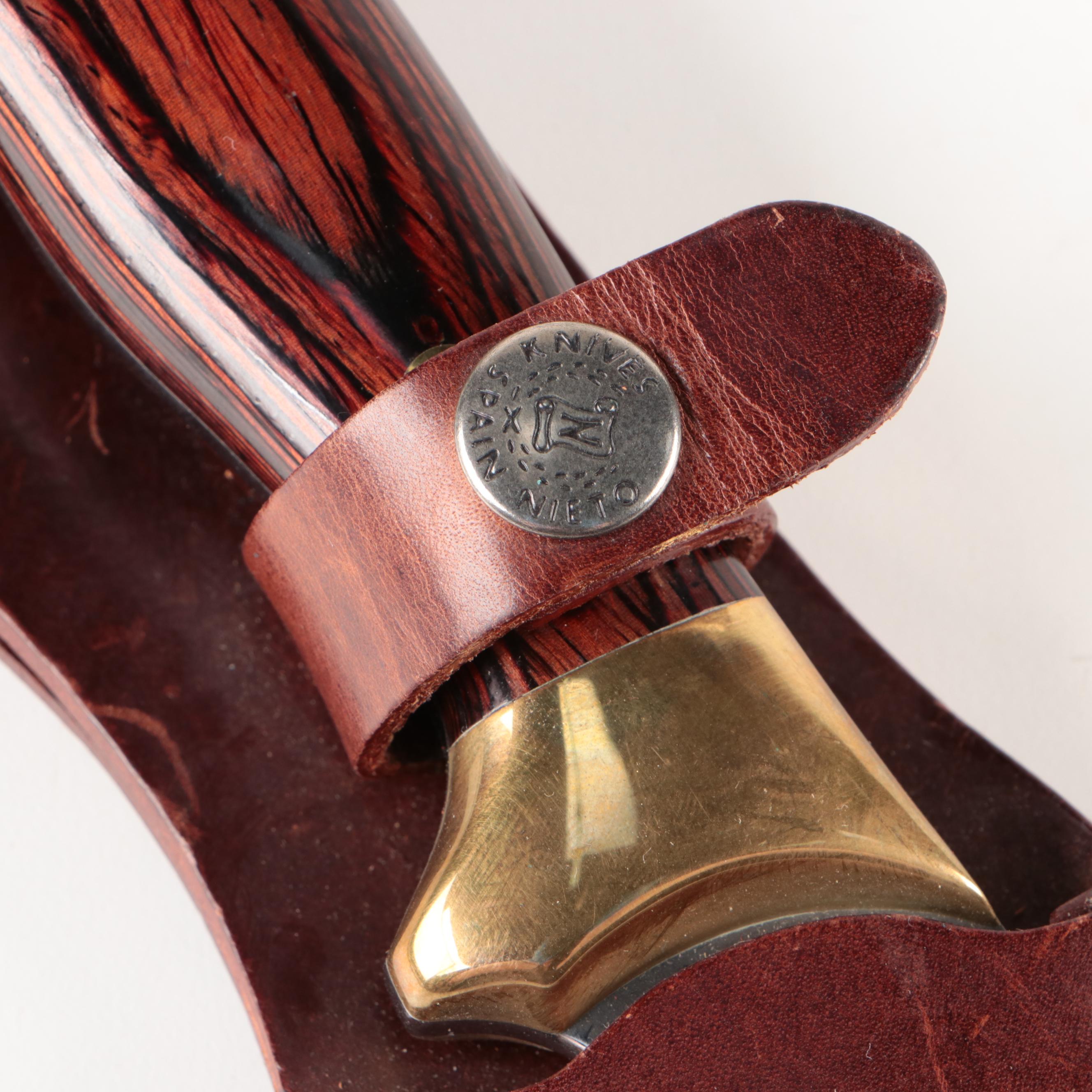 Nieto Fixed Blade Knife with Leather Sheath