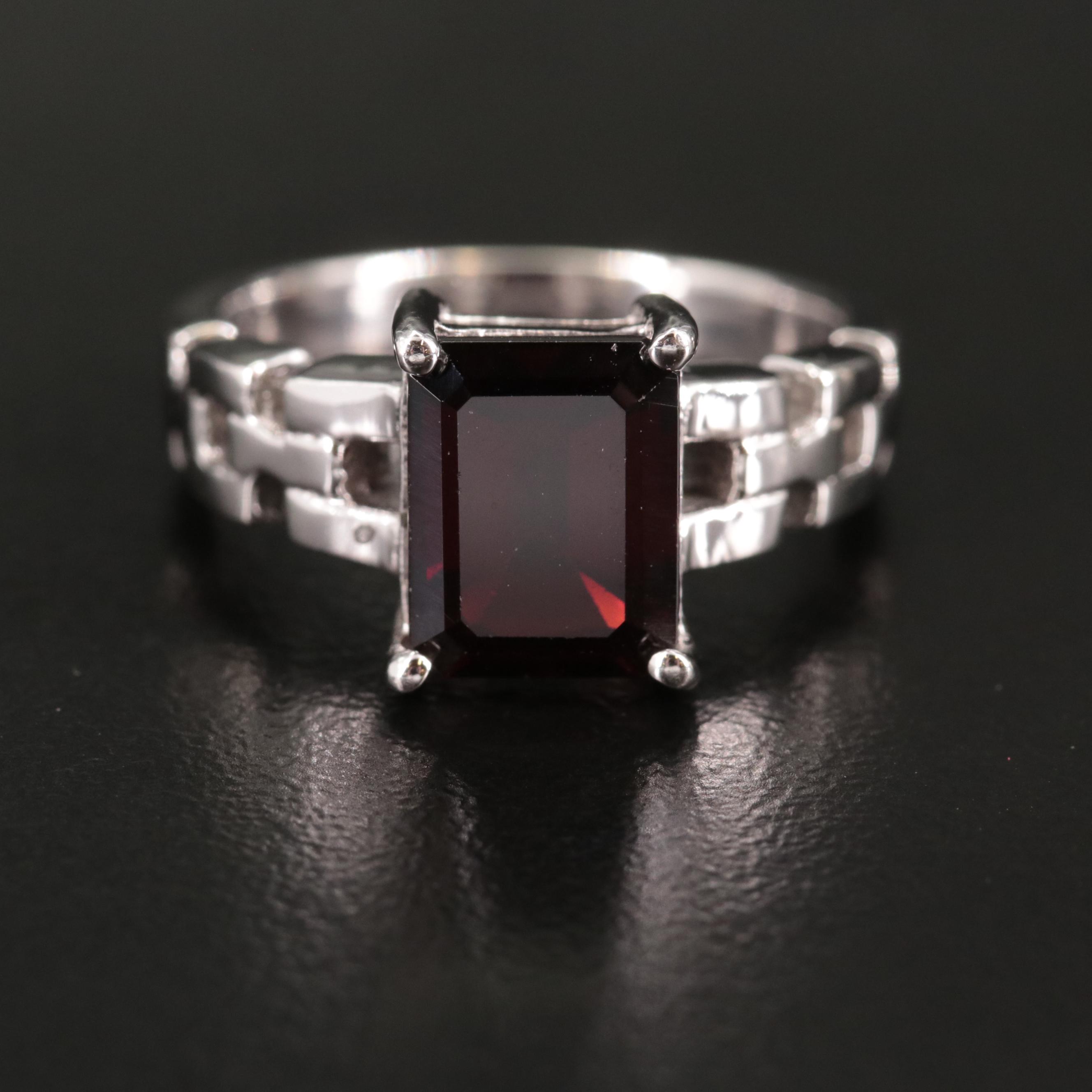 Sterling Garnet Chain Link Ring