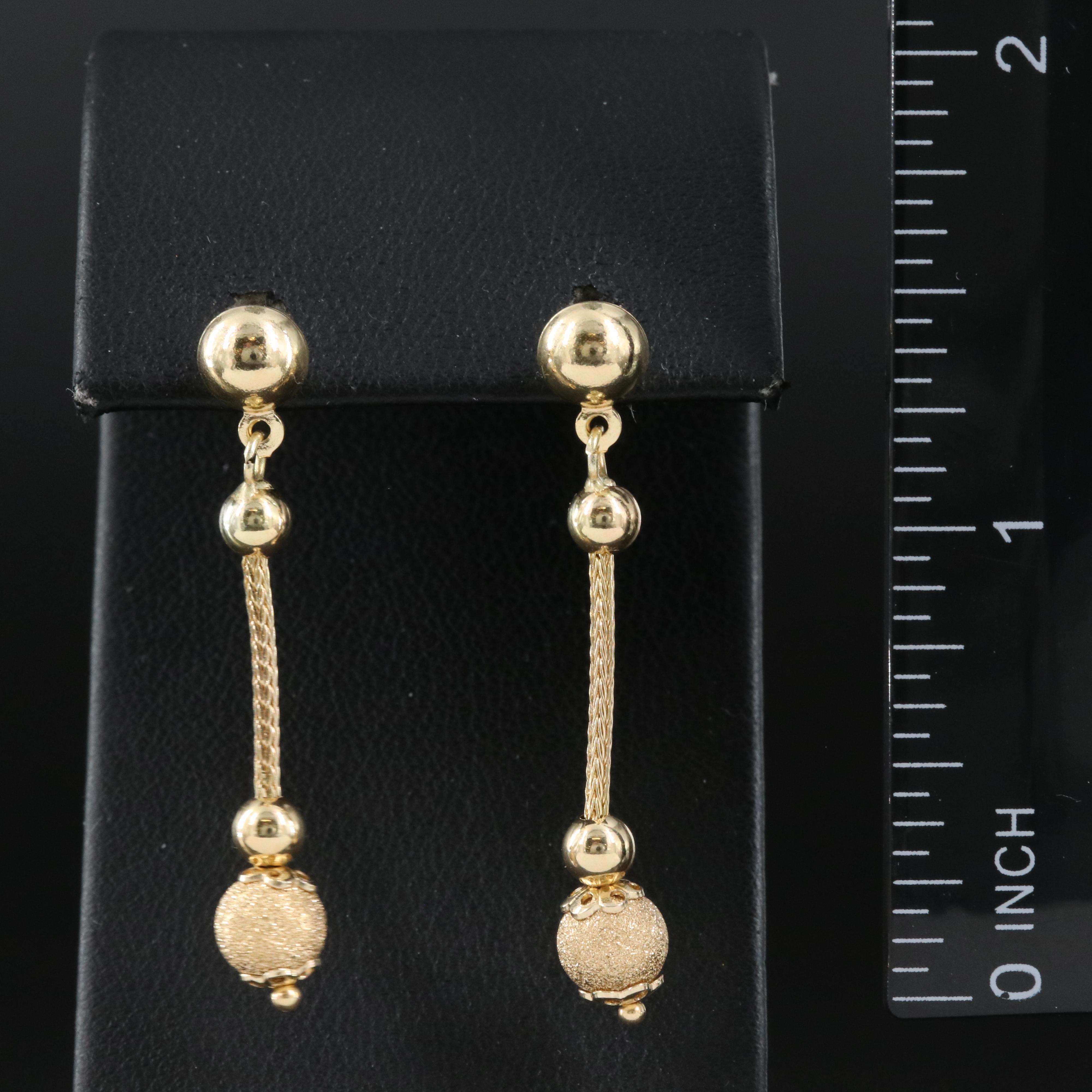18K Diamond-Cut Ball Earrings