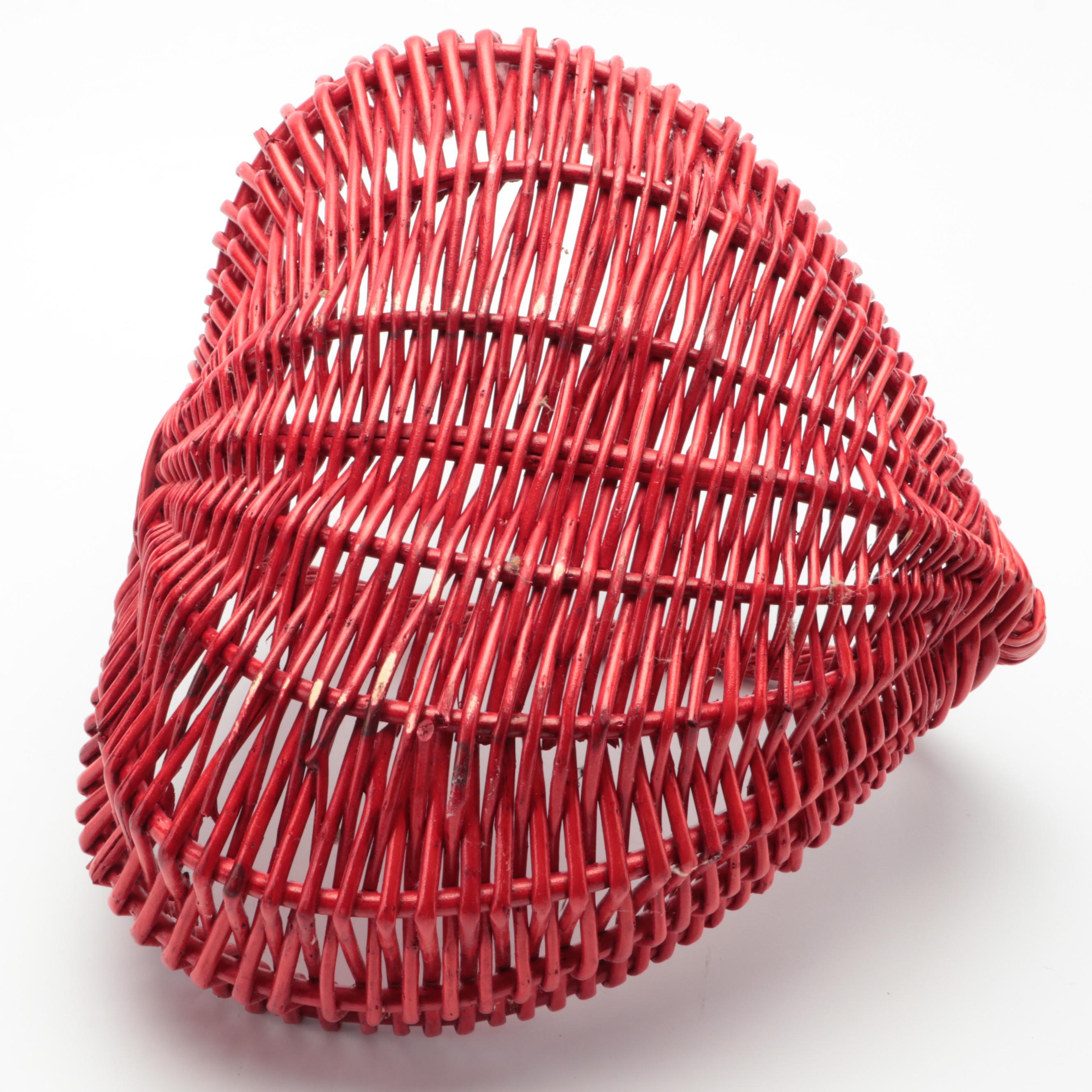 Cast Iron Corncob Cornbread Molds and Sad Irons with Heart-Shaped Basket