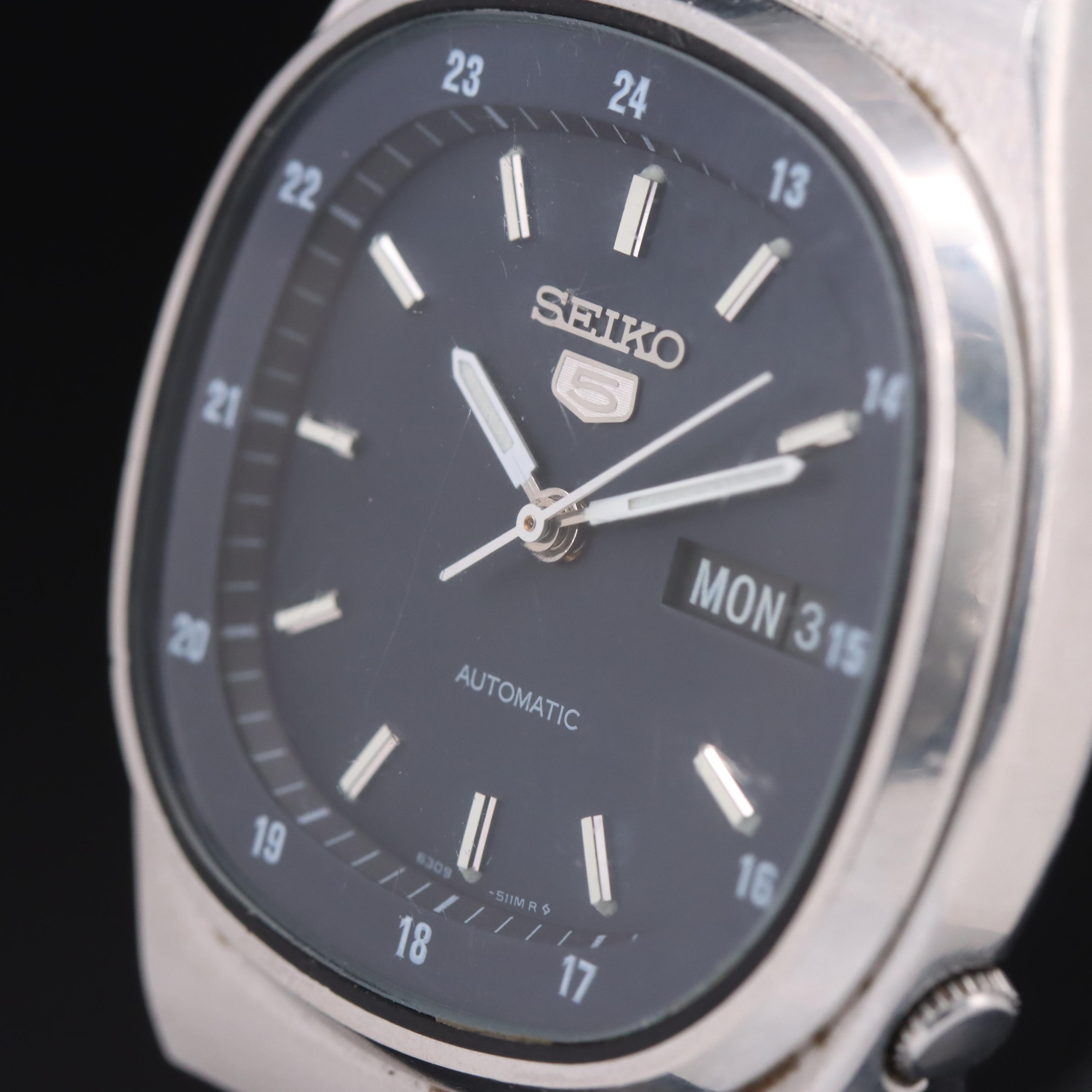 Seiko 5 Day-Date Automatic Watch