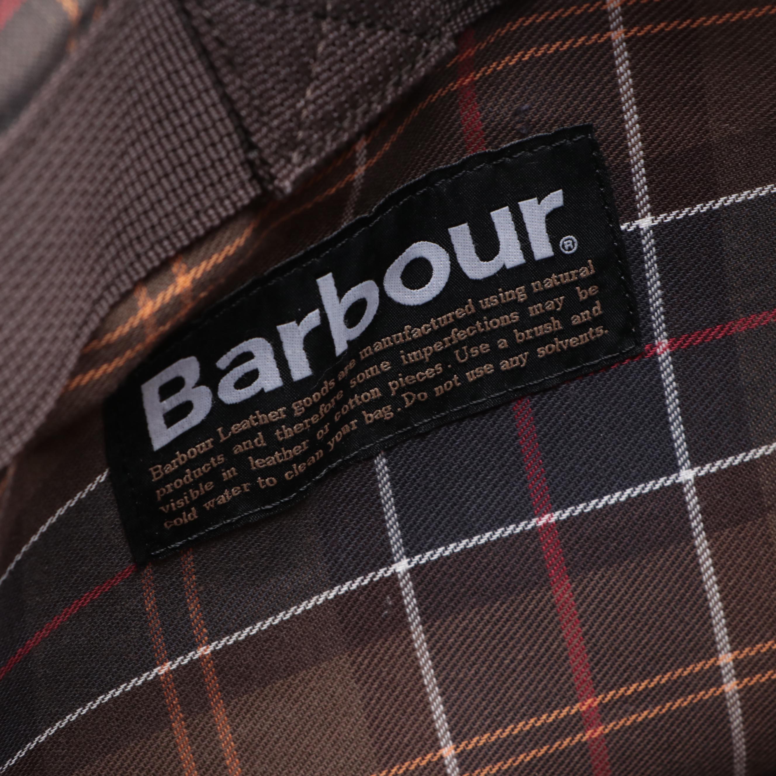 Barbour Tote in Grained Leather with Plaid Lining