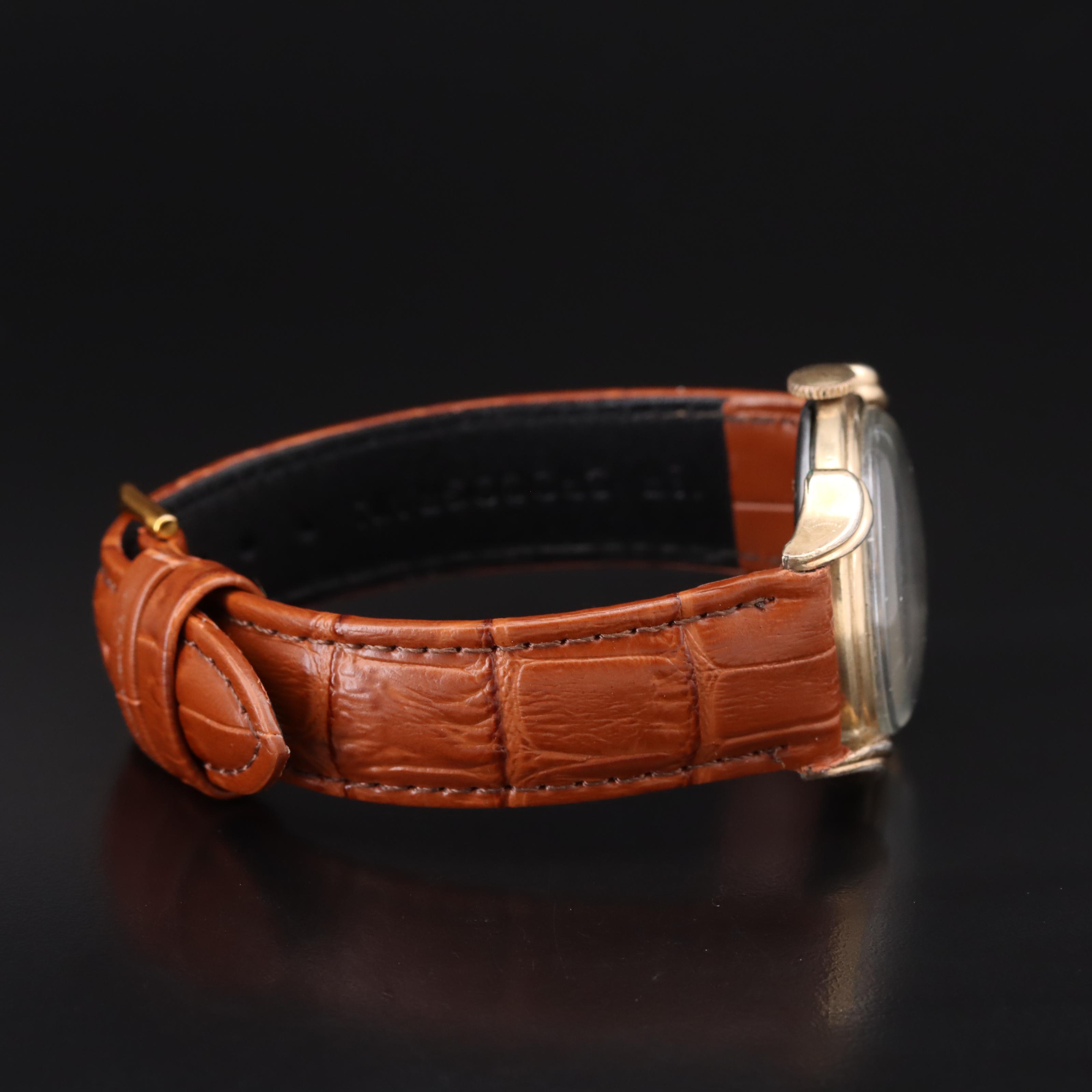 Vintage Benrus Day-Date Stem Wind Watch