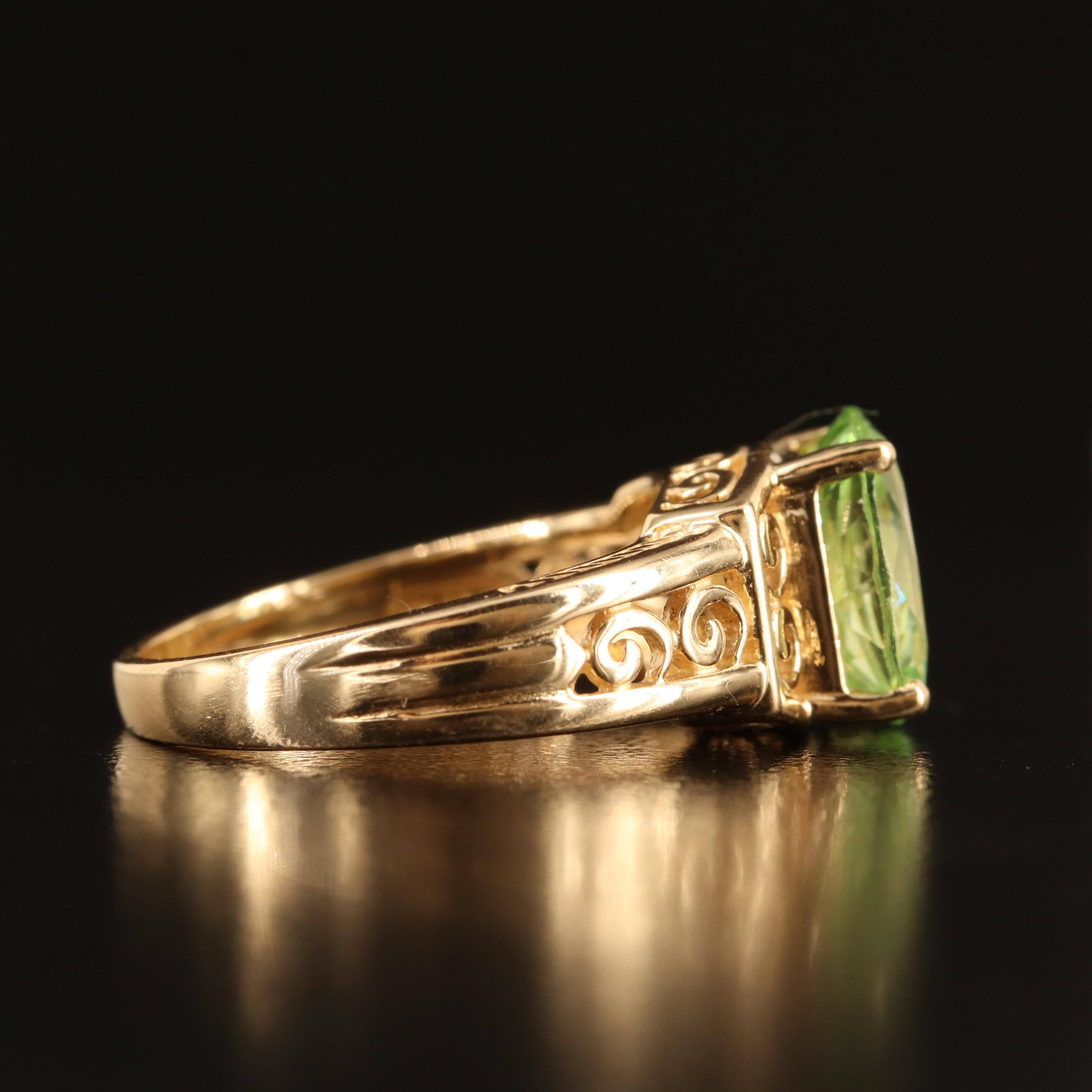 14K Glass Ring with Scroll Detail