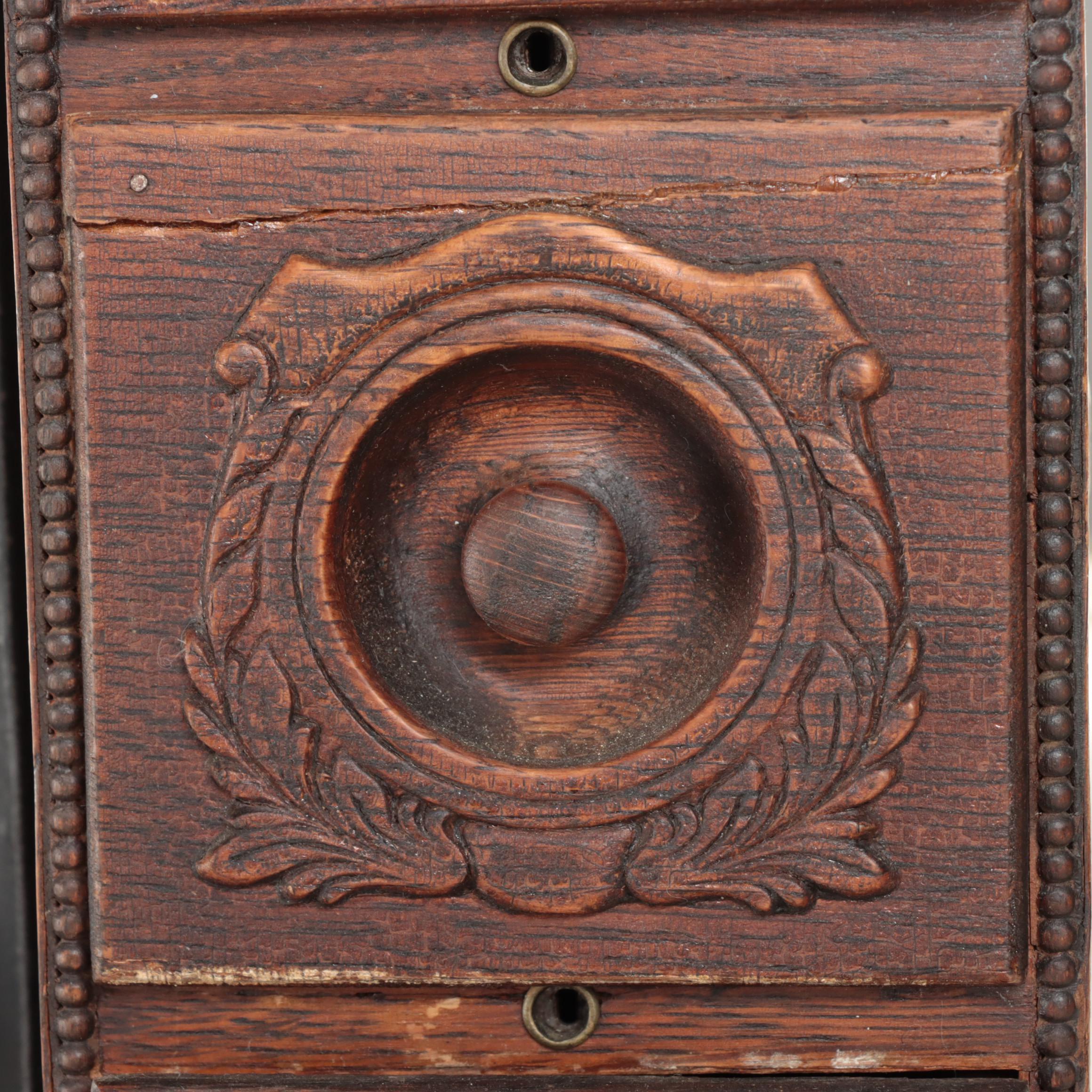 Singer Sewing Machine Treadle Oak Cabinet, Early to Mid-20th Century