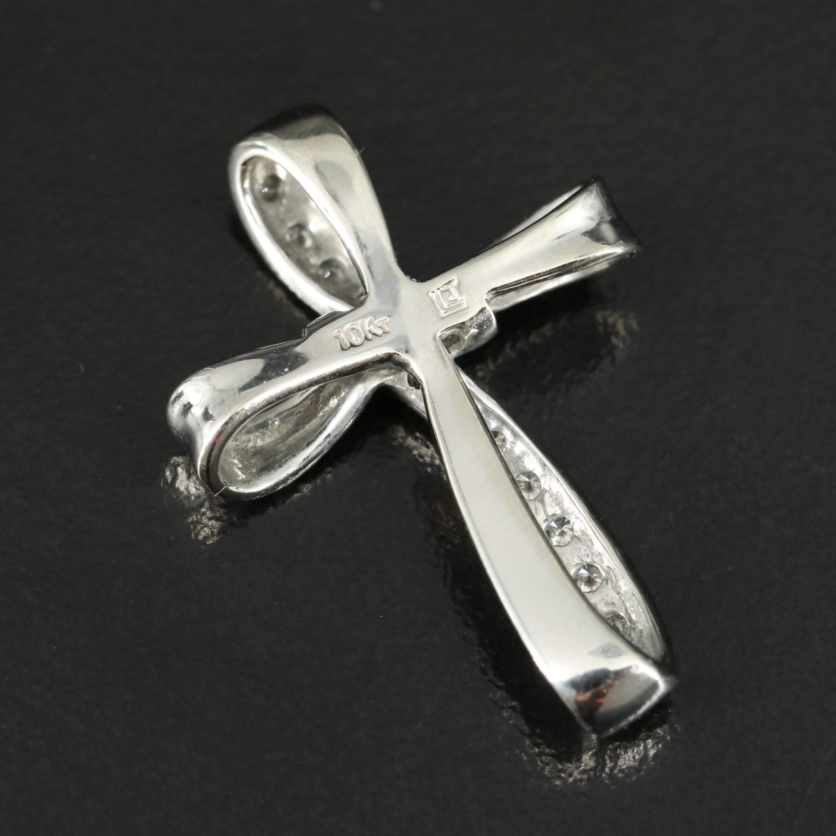 10K 0.14 CTW Diamond Cross Pendant