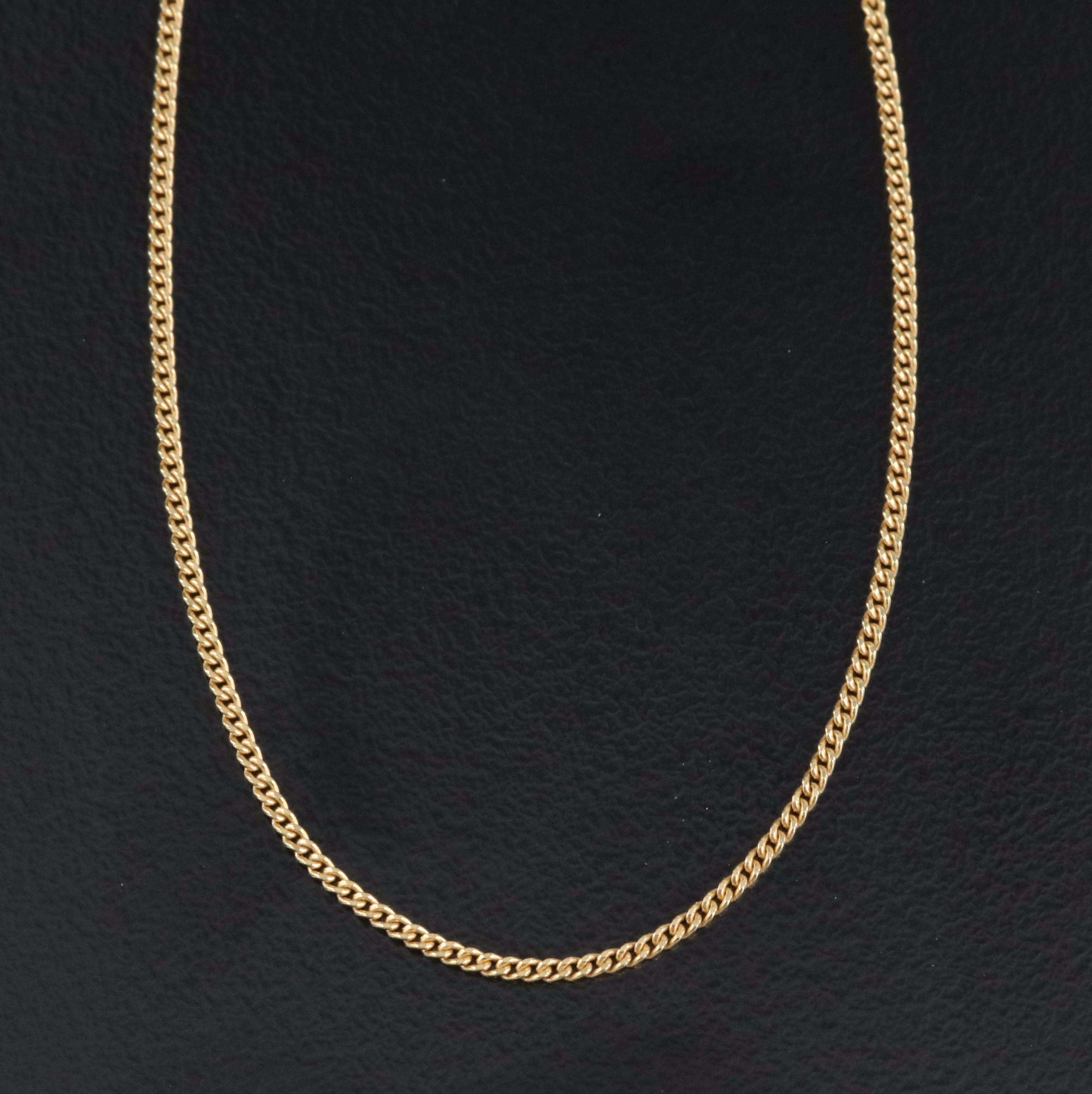 UnoAErre 18K Curb Chain