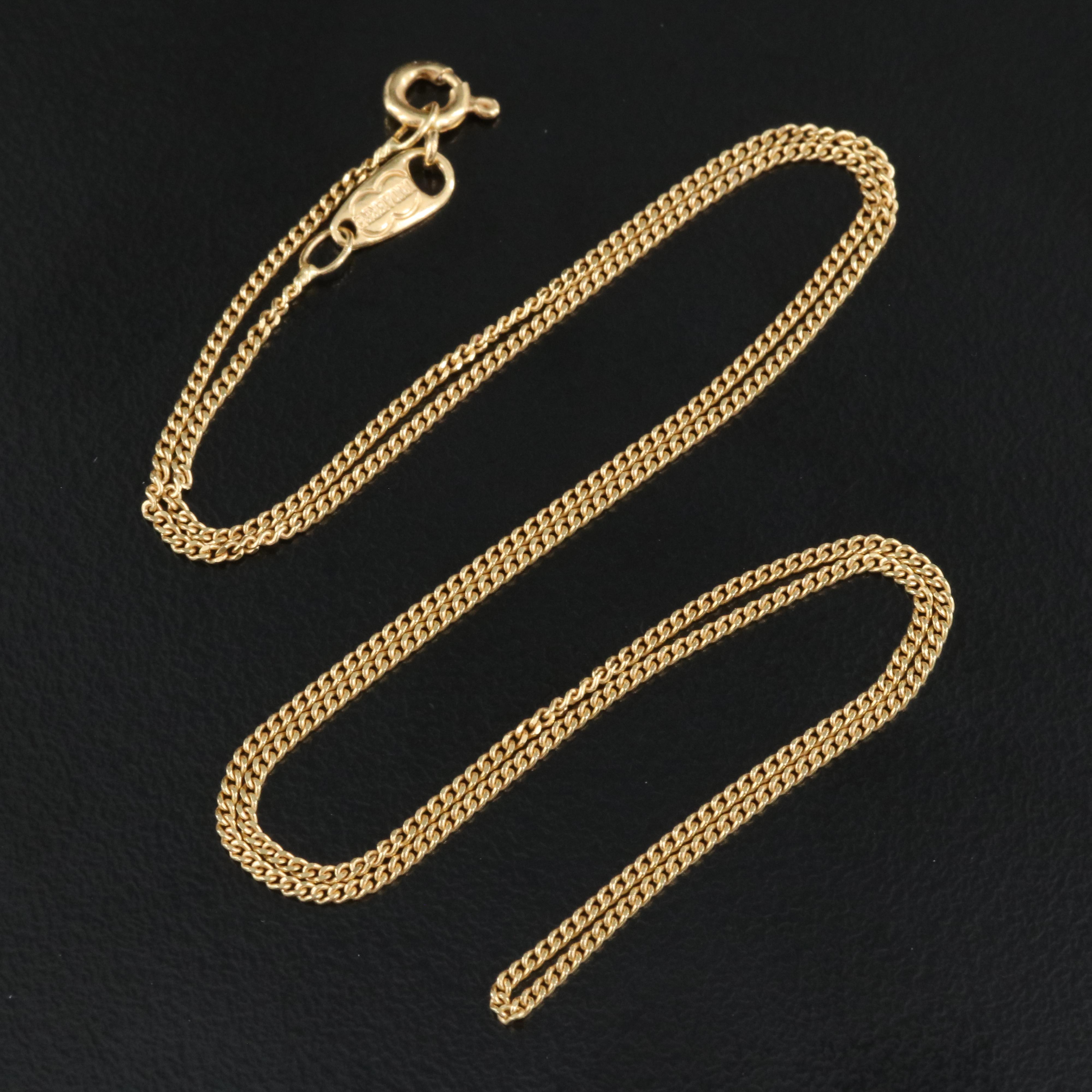 UnoAErre 18K Curb Chain