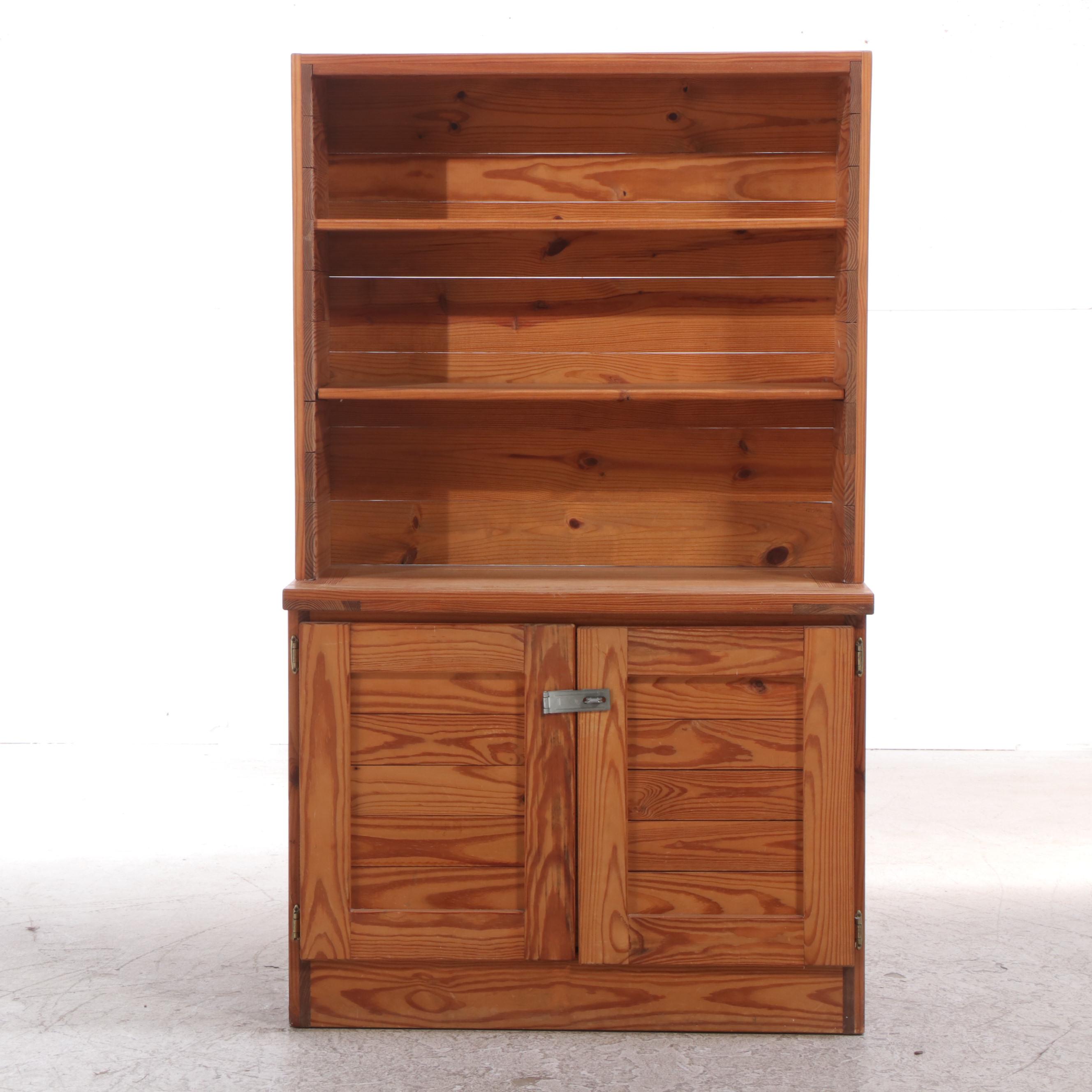 Heart Pine Bookcase Cabinet, Mid to Late 20th Century