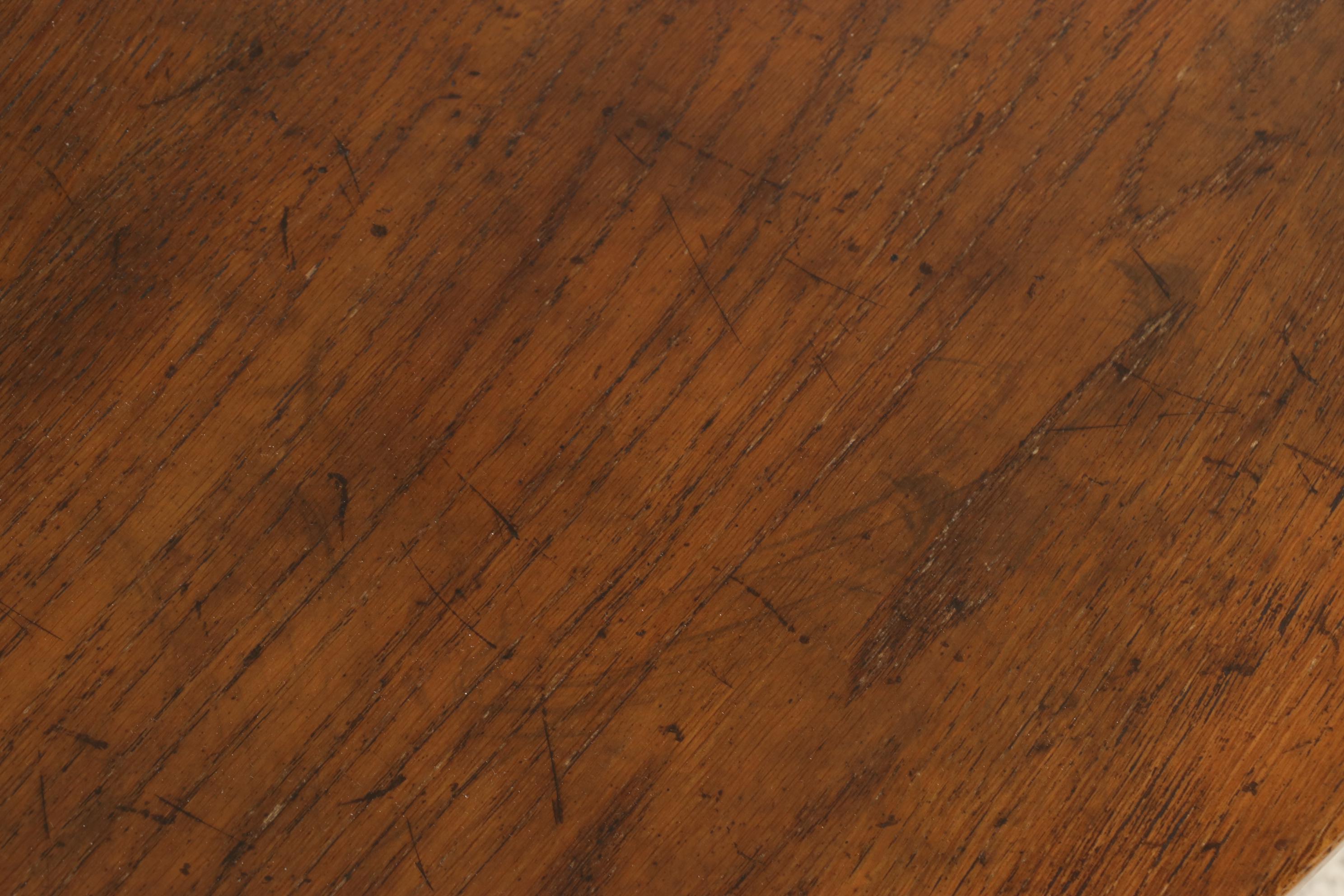 Early American Style Tavern Type Wooden Side Table