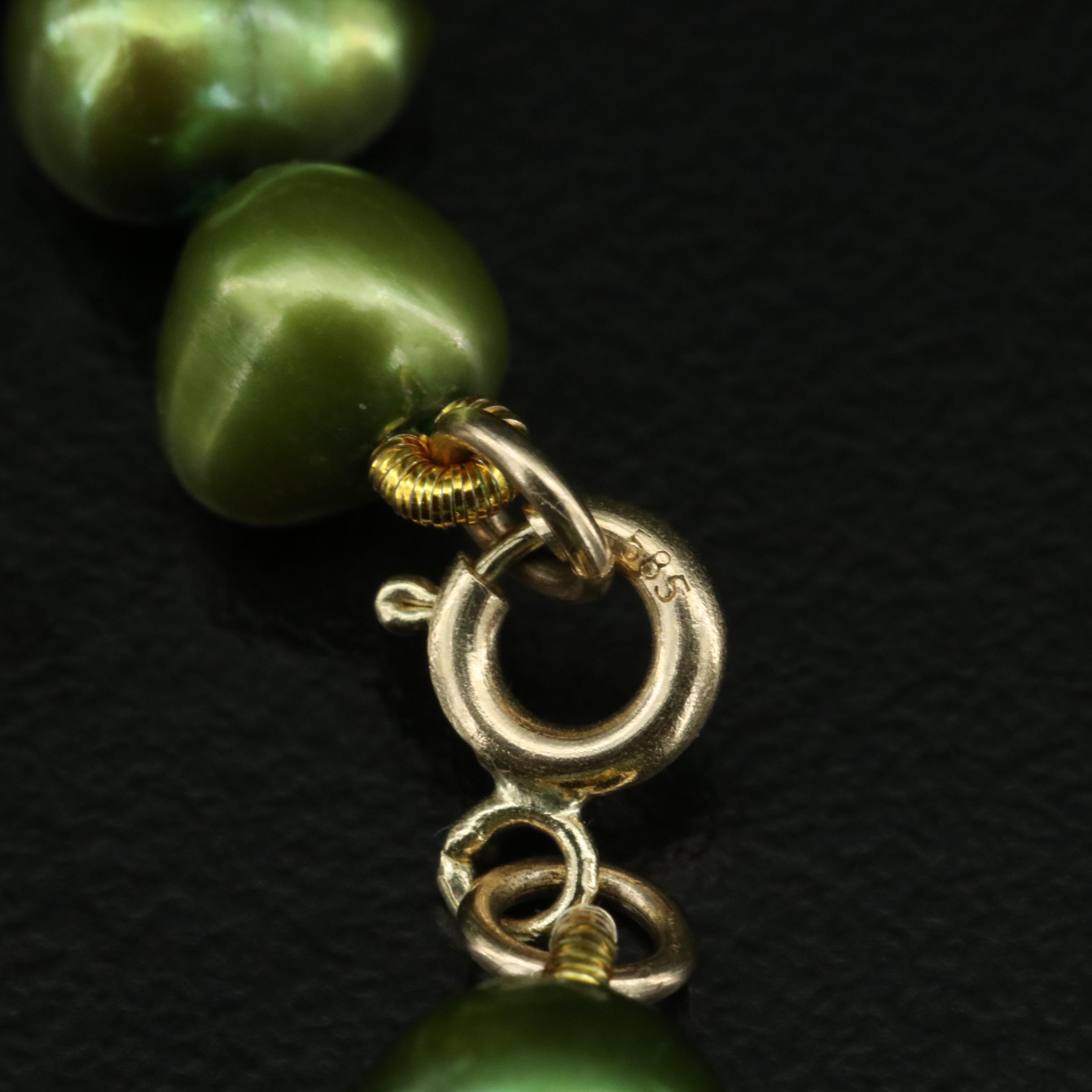 Pearl Necklace with 14K Clasp