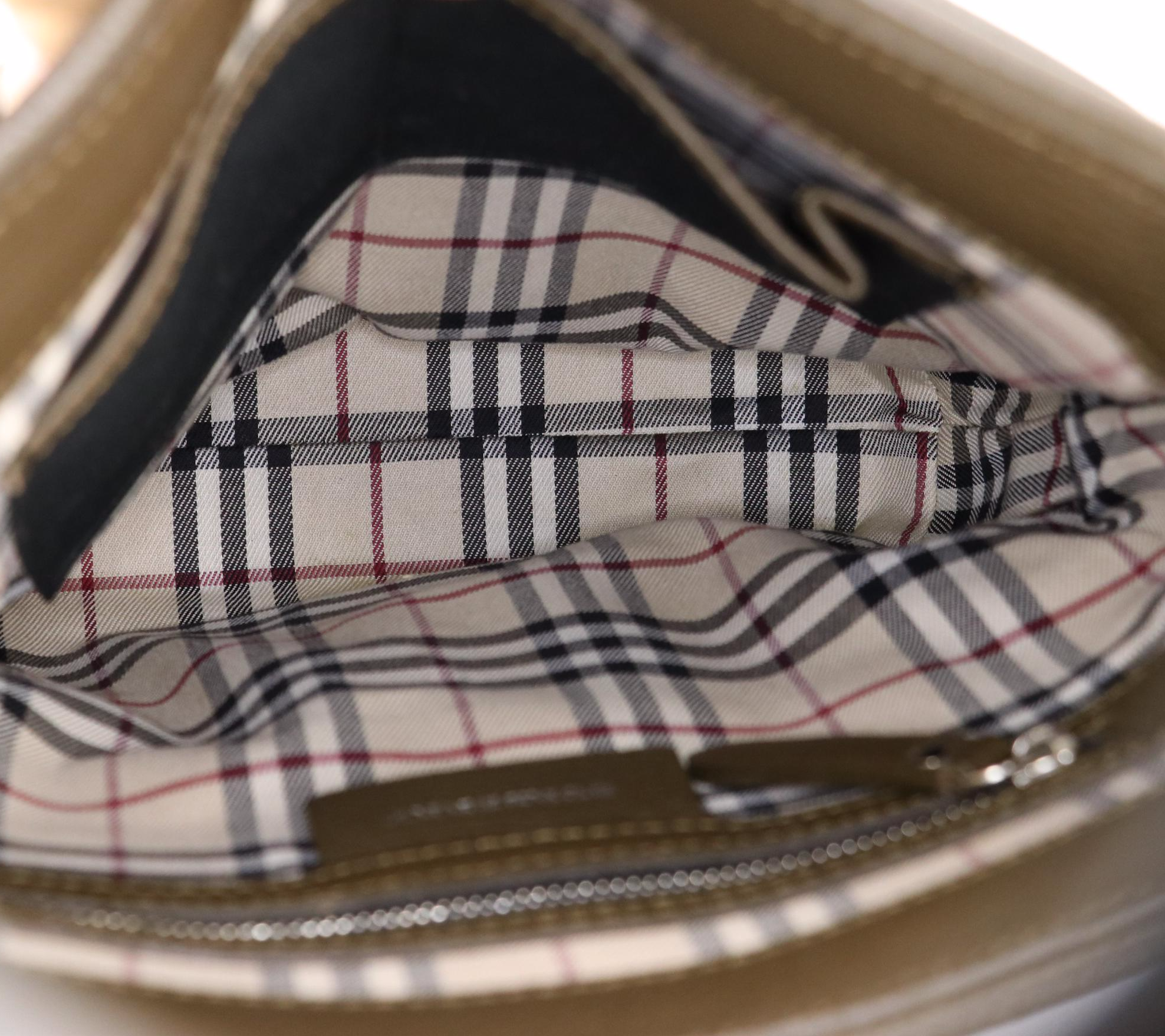 Burberry Crossbody in Grain Leather with Box