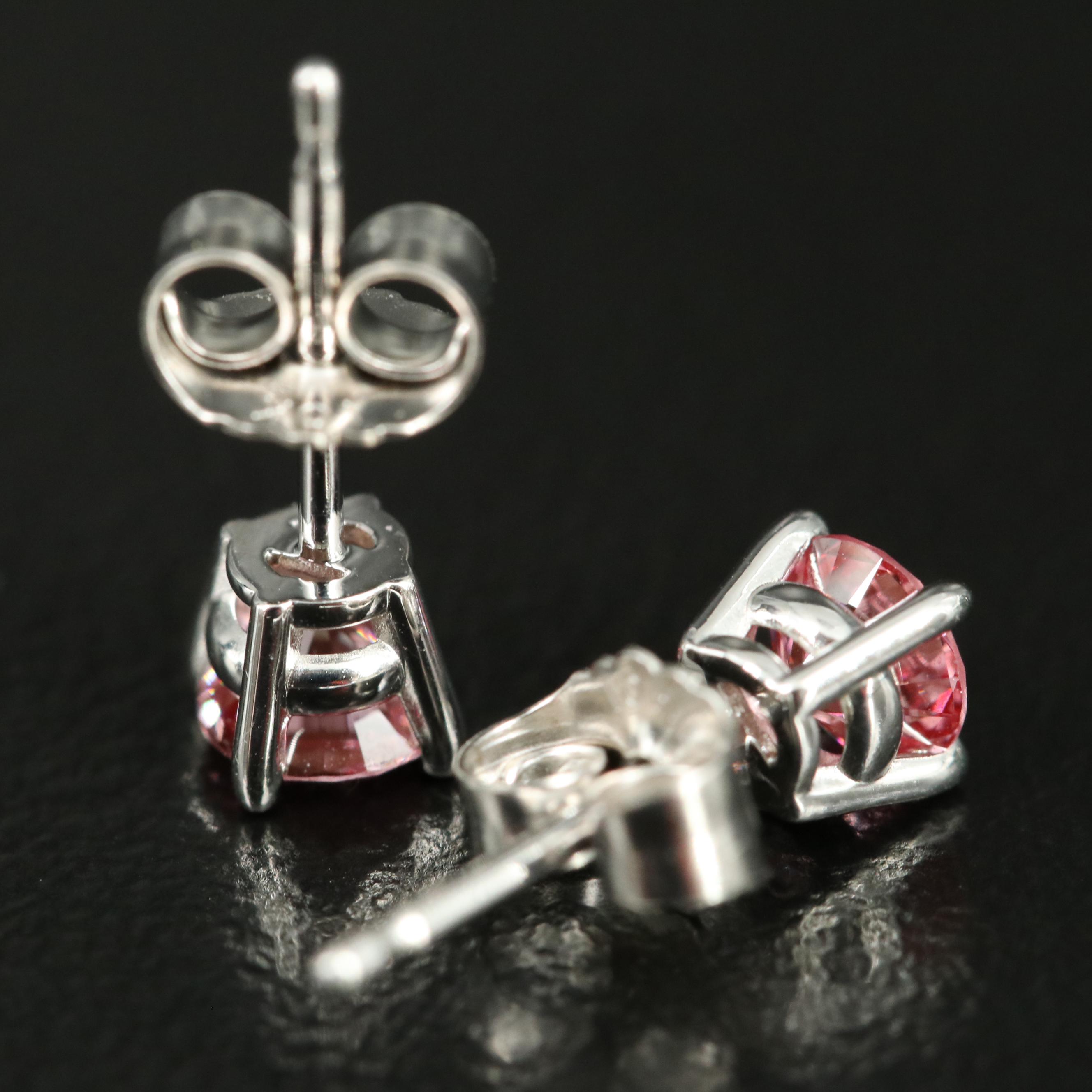 10K 0.50 CTW Lab Grown Diamond Stud Earrings