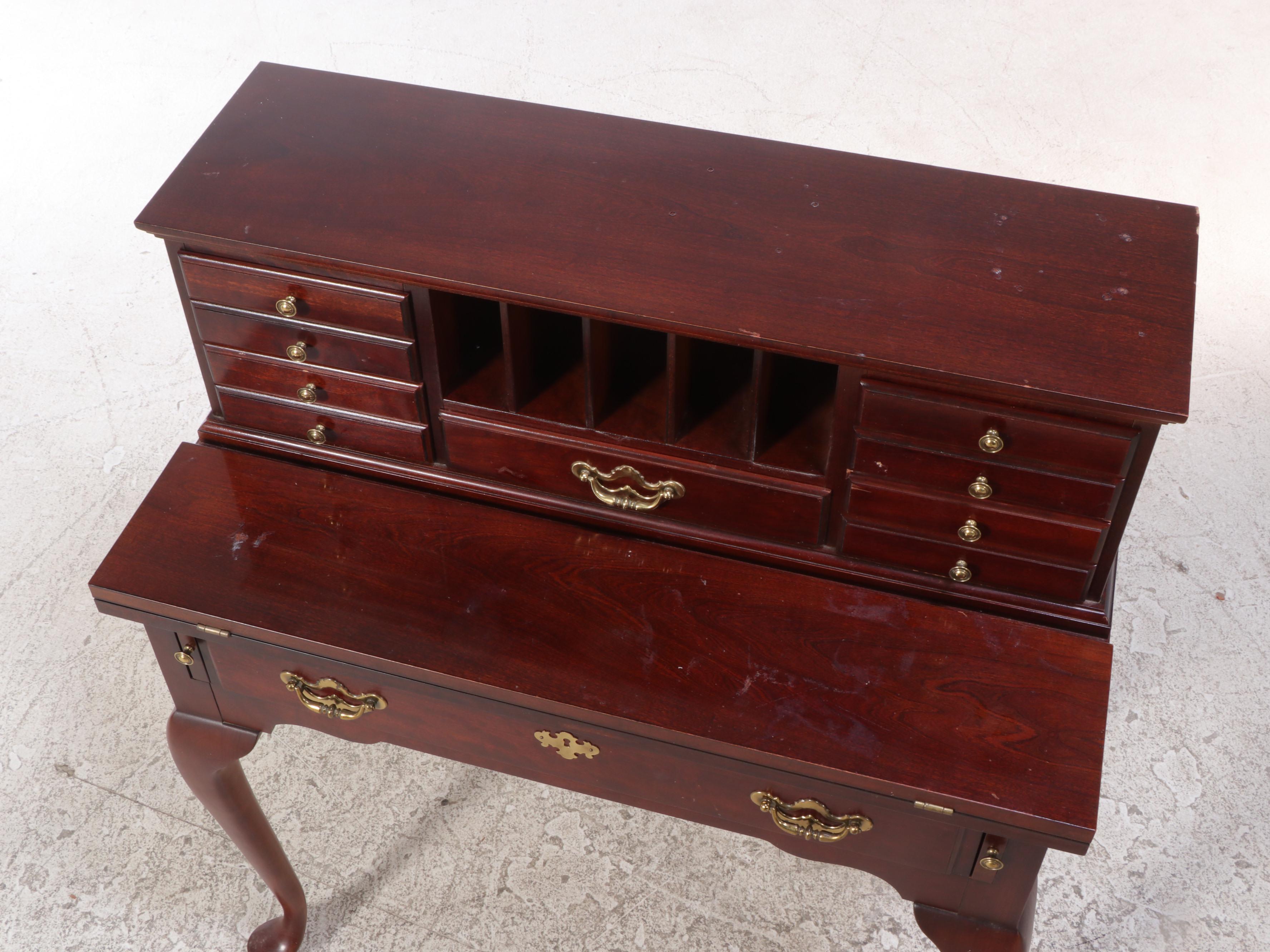Thomasville Queen Anne Style Cherrywood Writing Desk