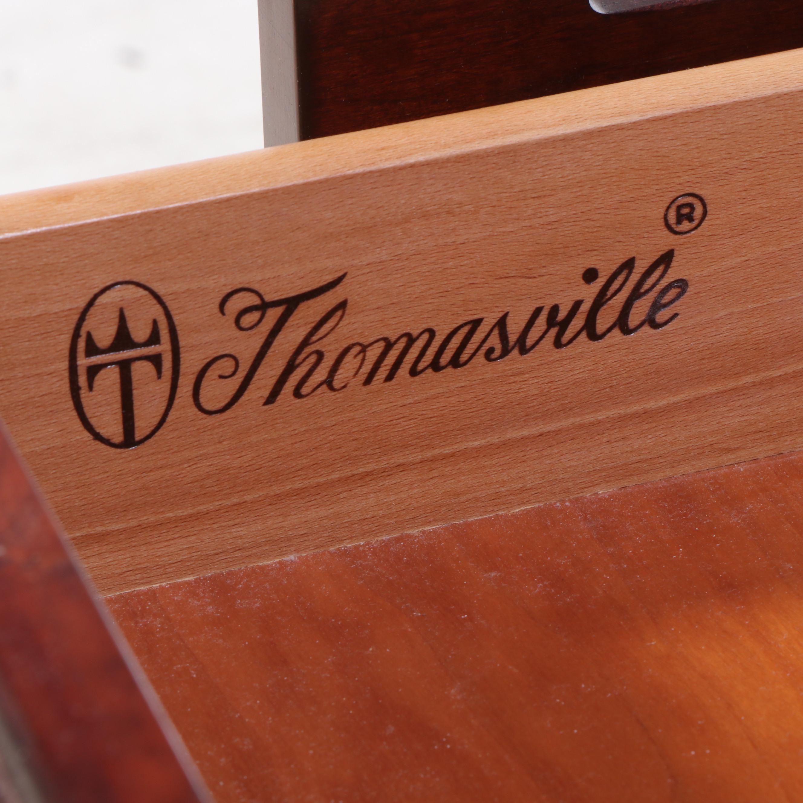 Thomasville Queen Anne Style Cherrywood Writing Desk