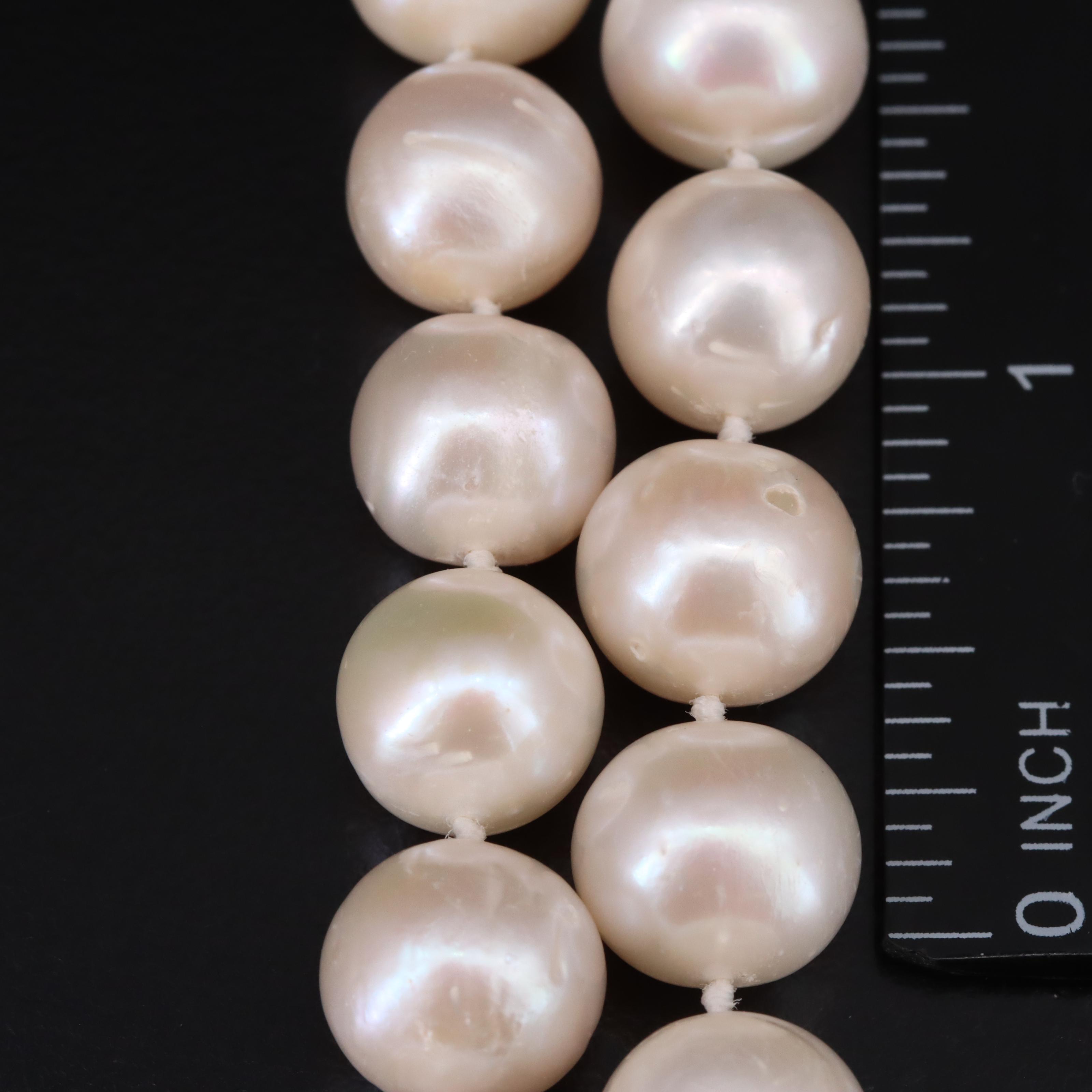 Pearl Necklace with 14K Clasp