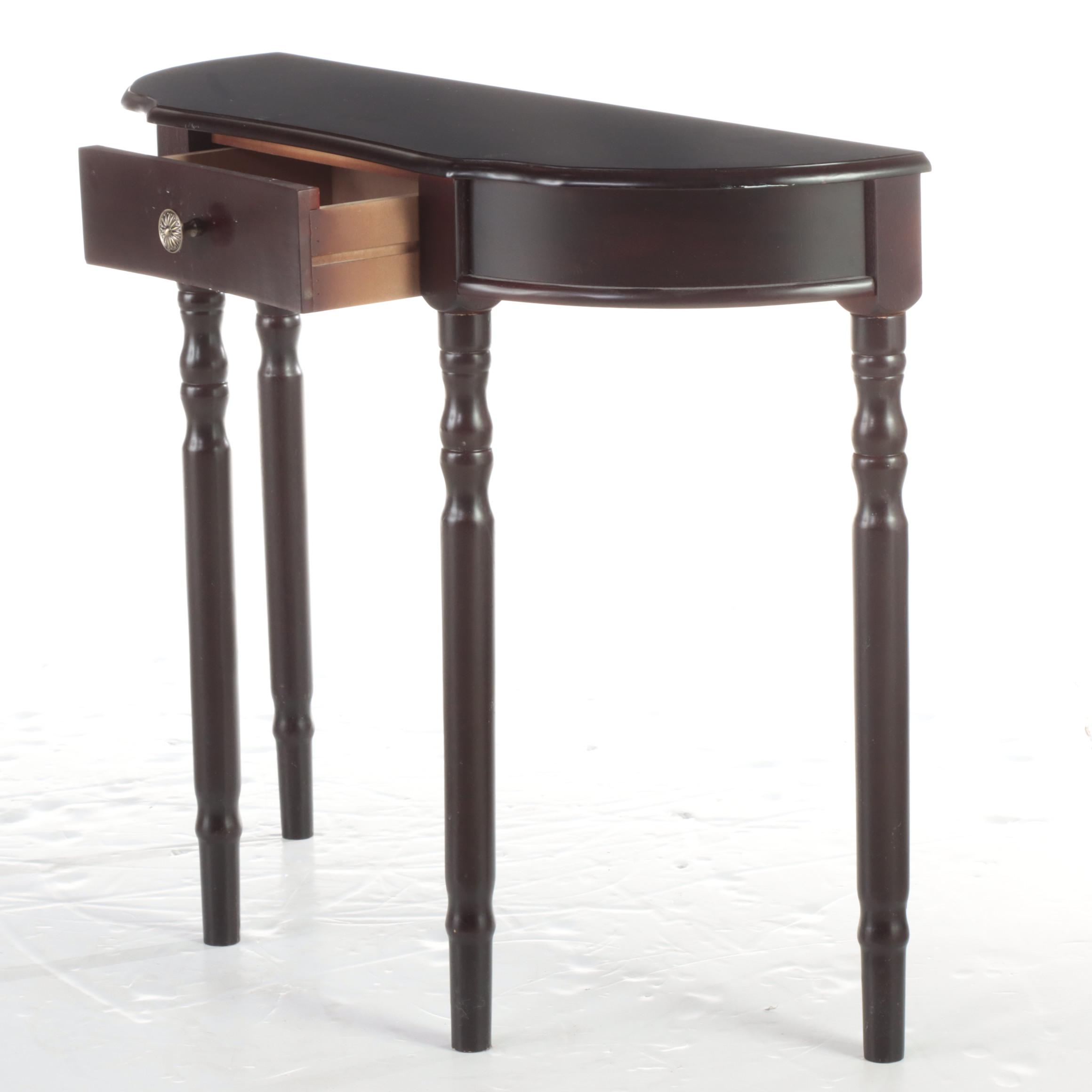 Mahogany Finish Wooden Side Table