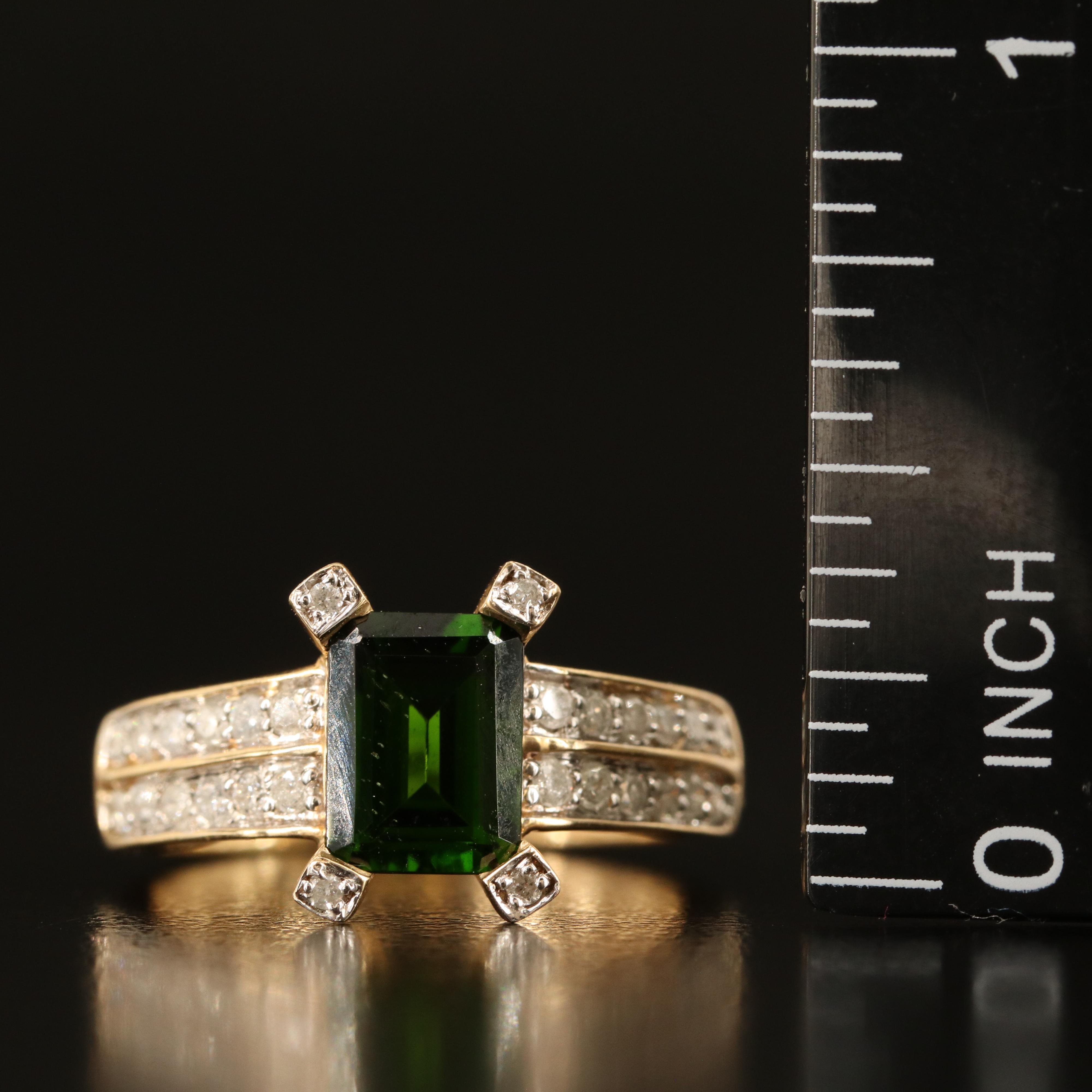 14K Diopside and Diamond Ring