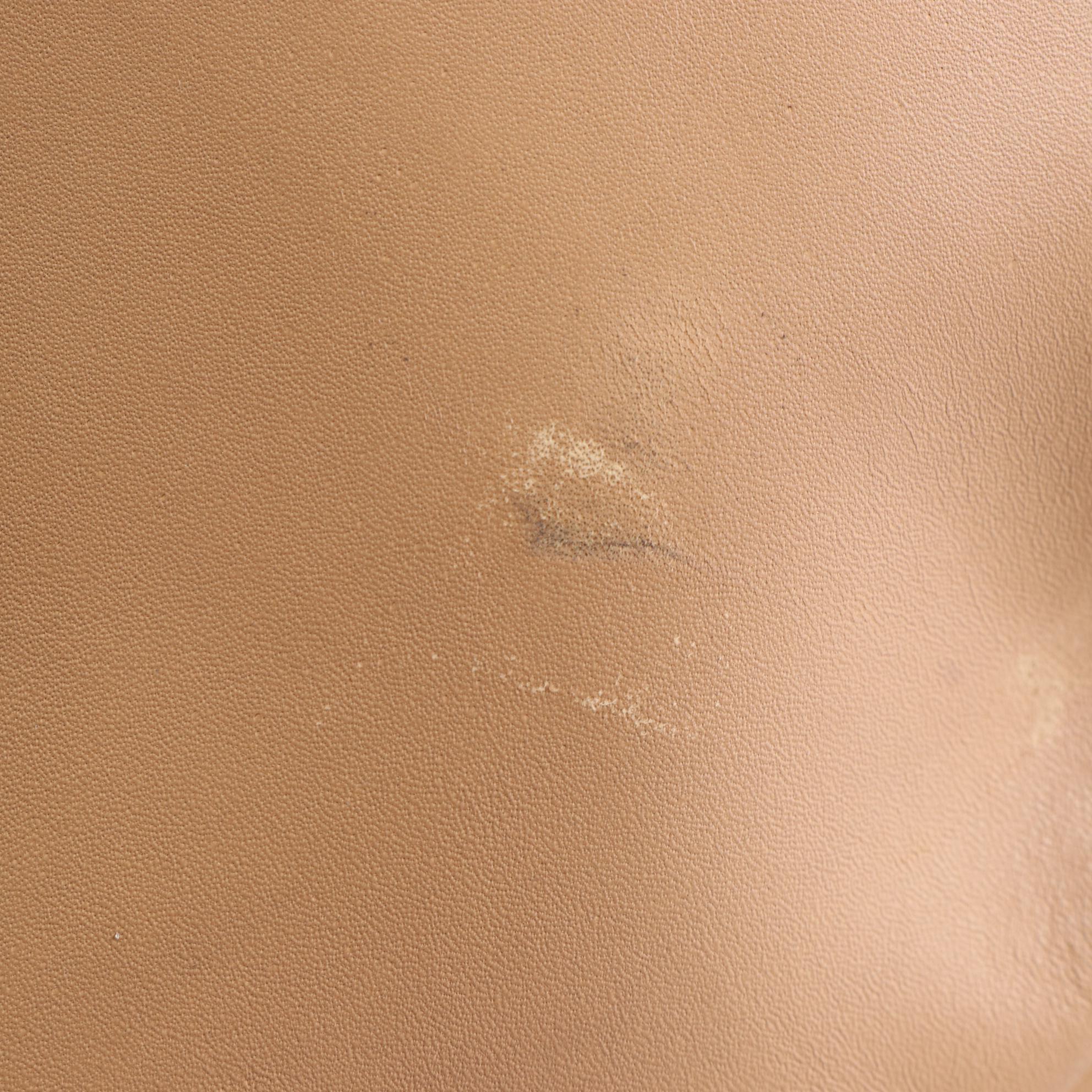 Salvatore Ferragamo Gancini Leather Shoulder Bag