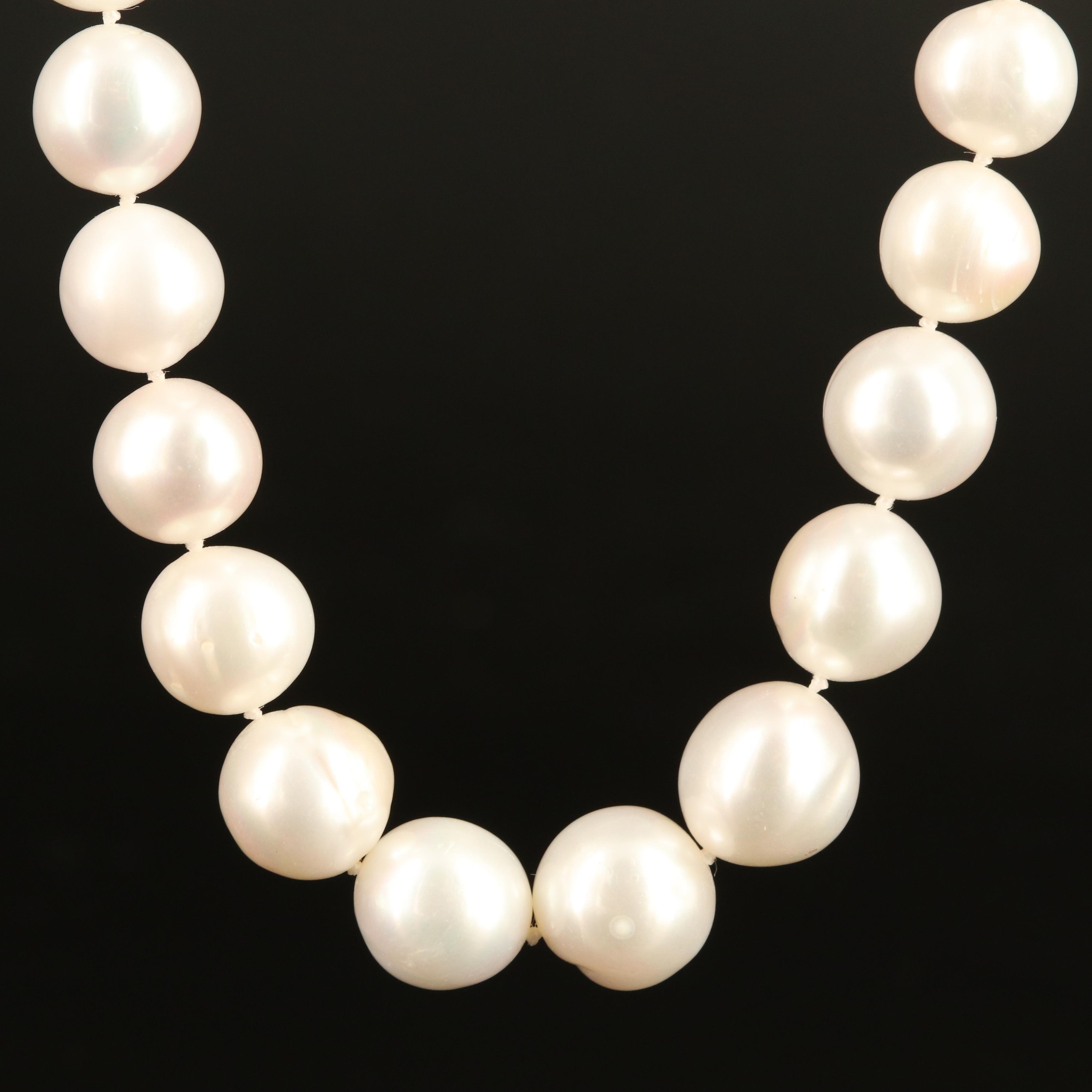 Pearl Necklace with 14K Clasp