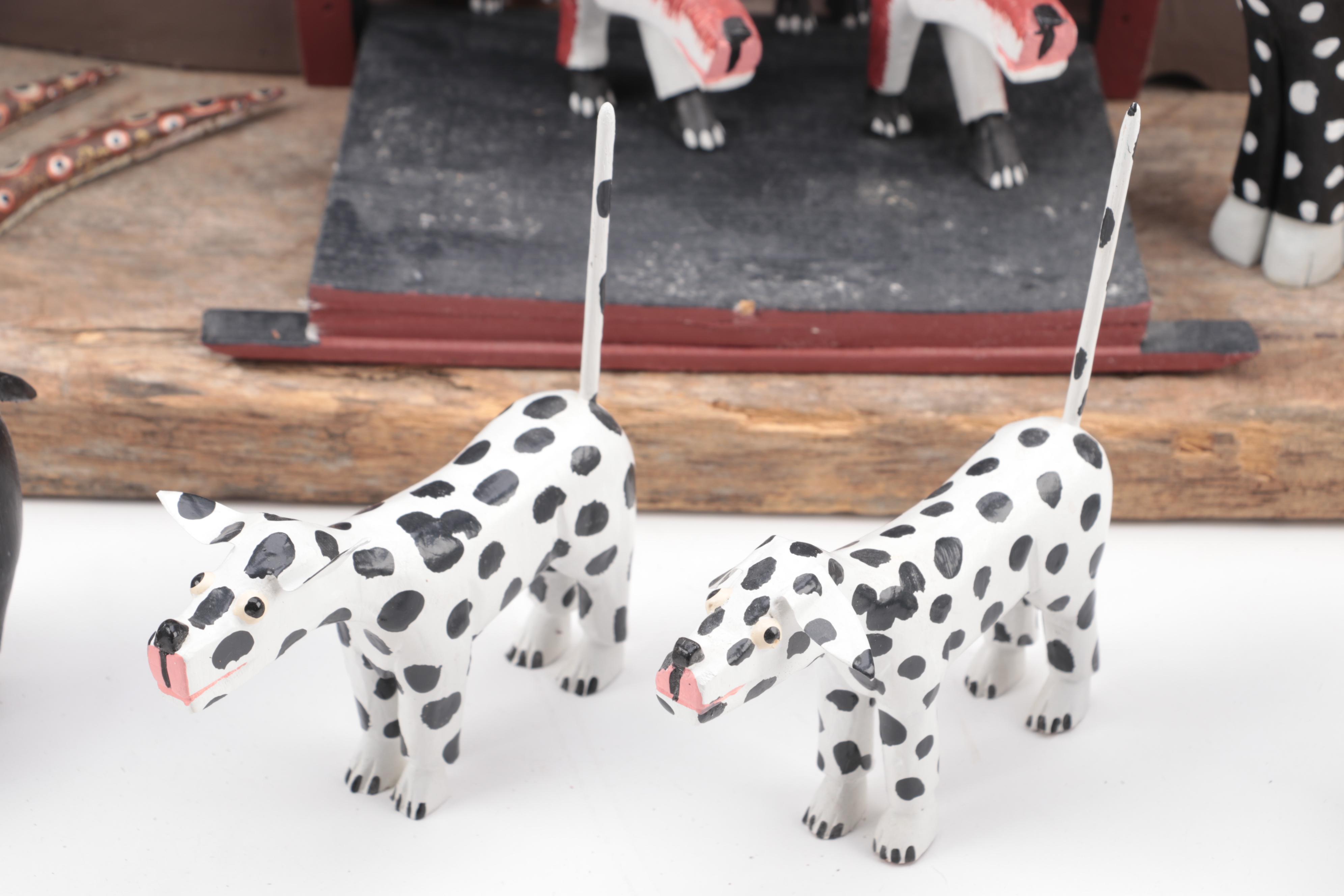 Lonnie and Twyla Money Folk Art Hand-Painted Carved Wood Noah's Ark and Animals