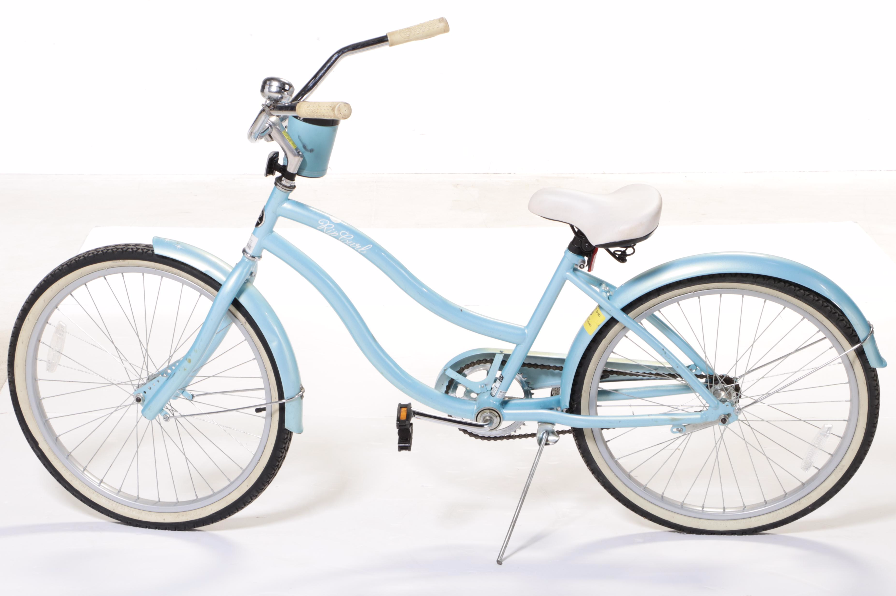 Women's Magna Rip Curl Cruiser Bicycle in Powder Blue