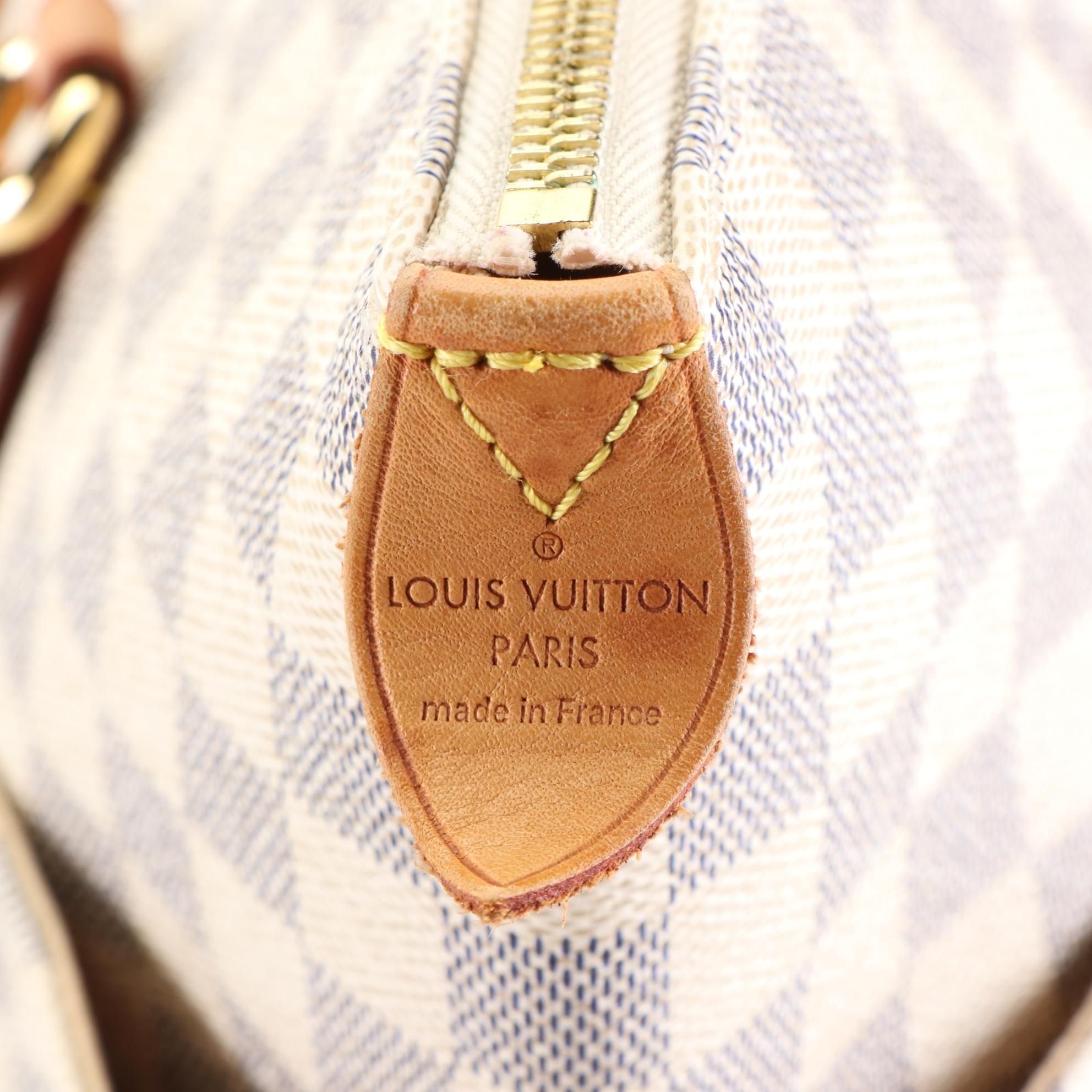 Louis Vuitton Totally MM Tote in Damier Azure Canvas